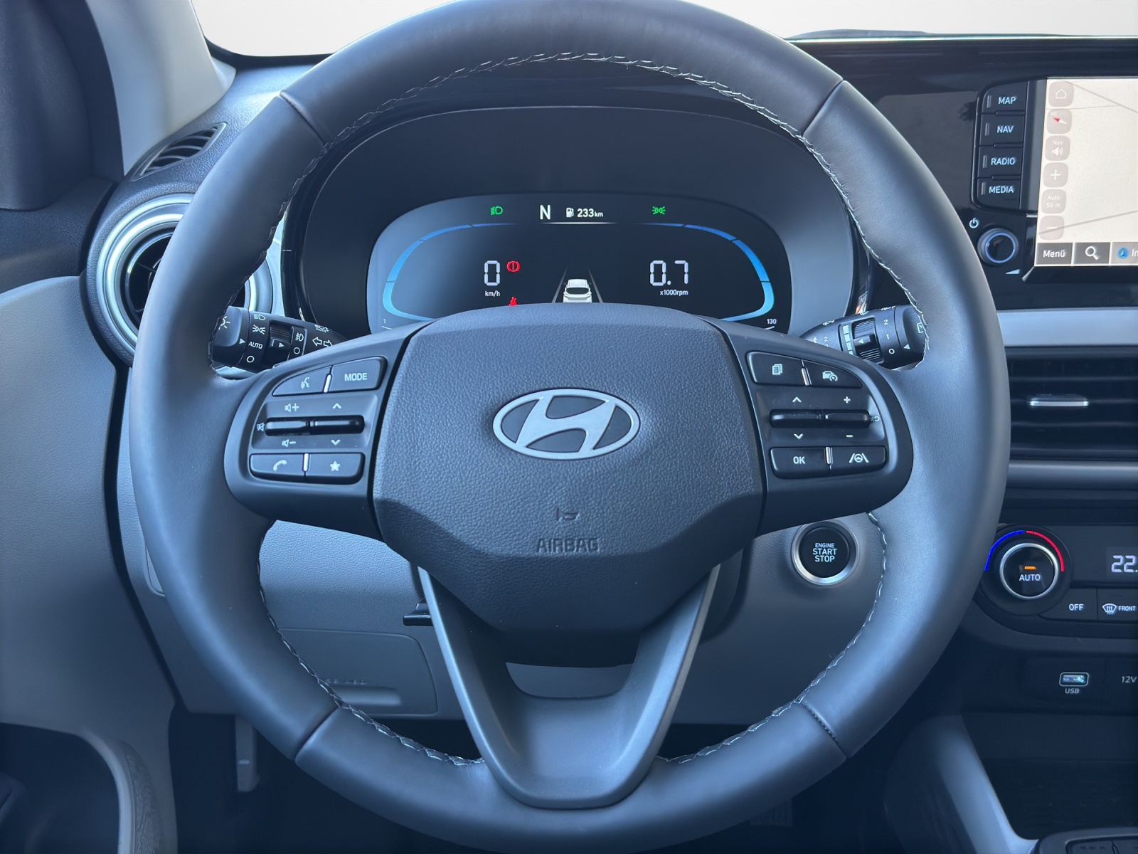 HYUNDAI i10 1.2 Vertex-image-11