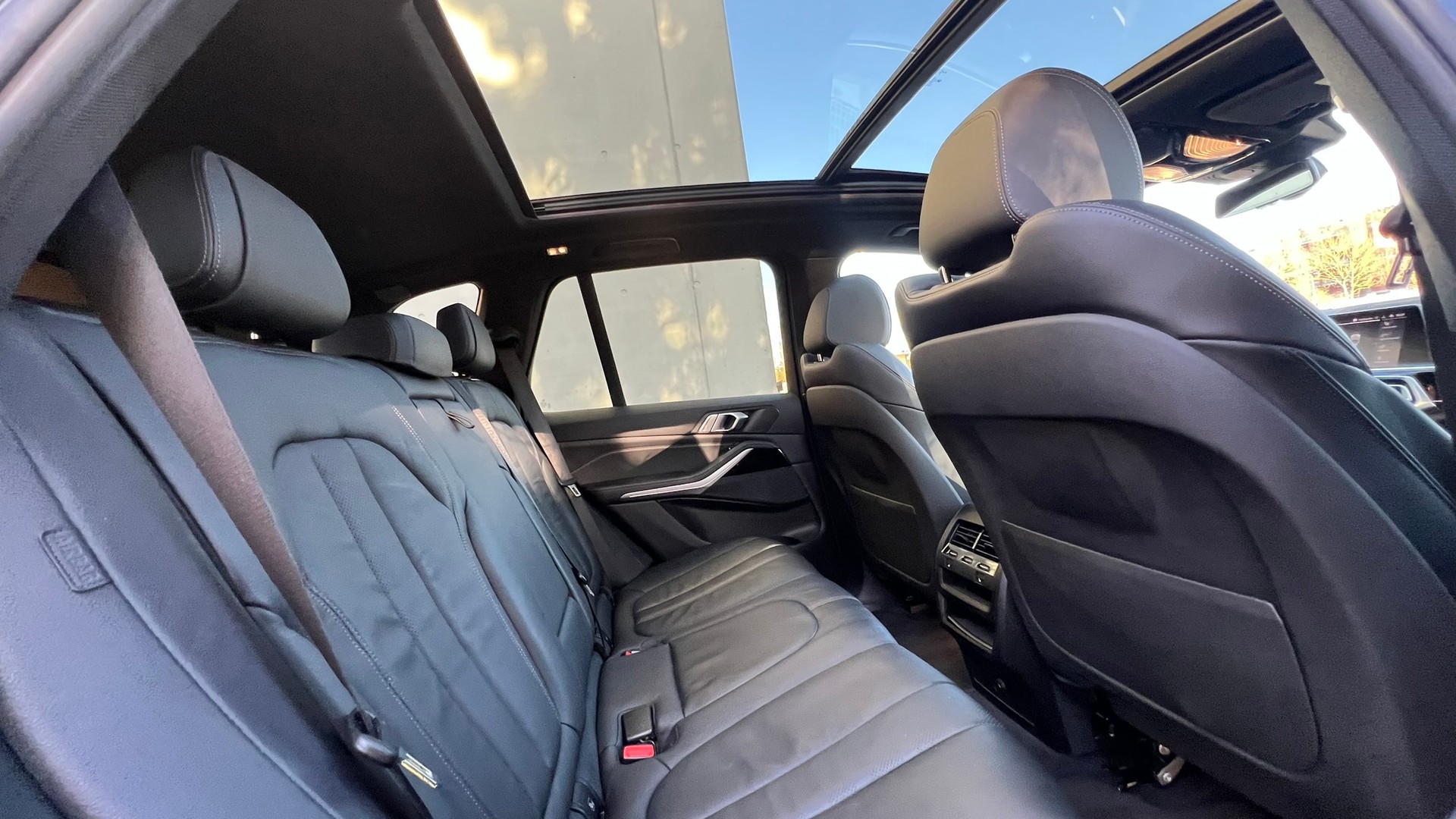 BMW X5 xDRIVE 30d STEPTRONIC M SPORT l 265 PS-image-28