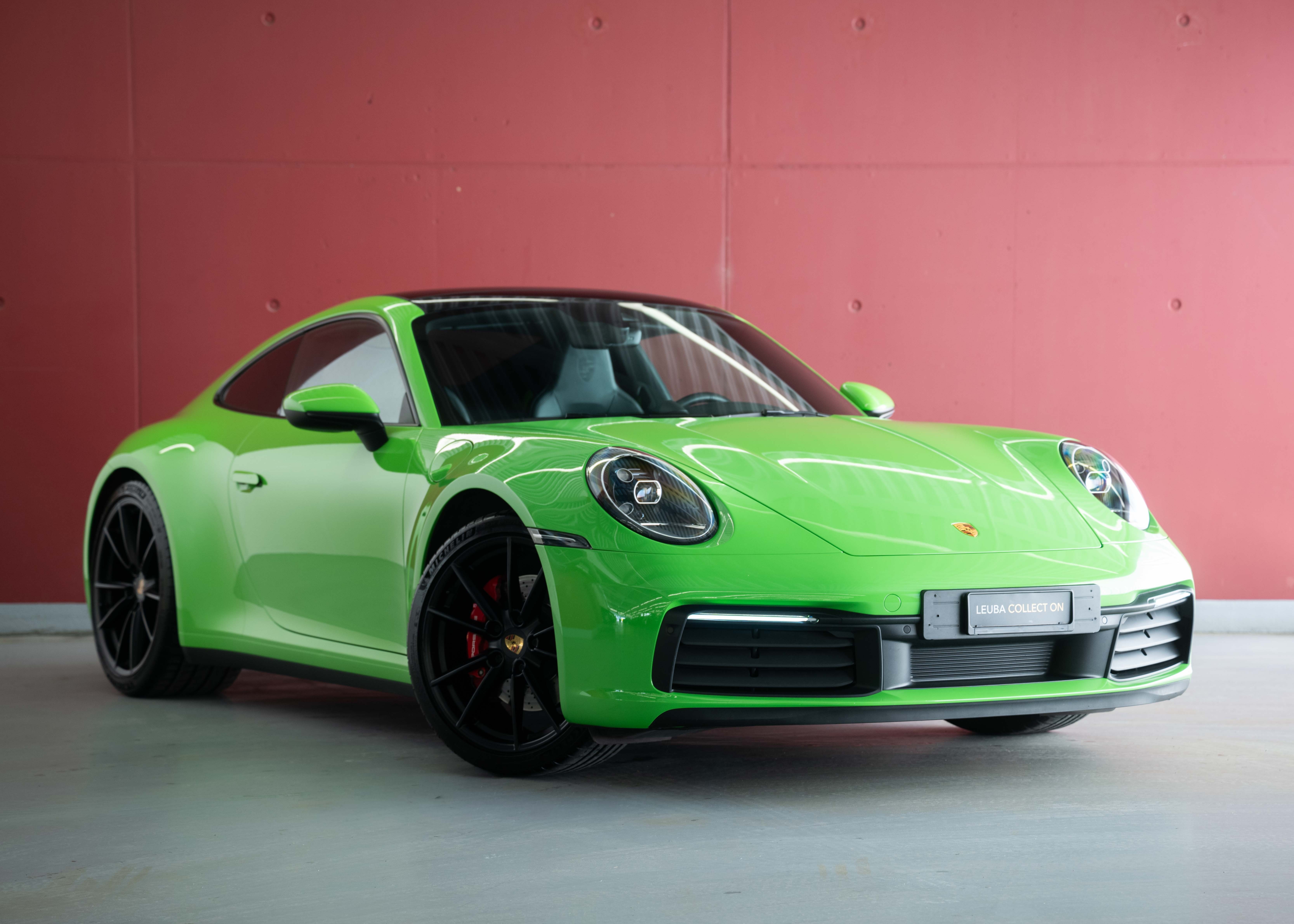 Photo PORSCHE 911 911 Carrera S PDK (2nd hand, Lizard Green special paint, full Porsche history, perfect condition)