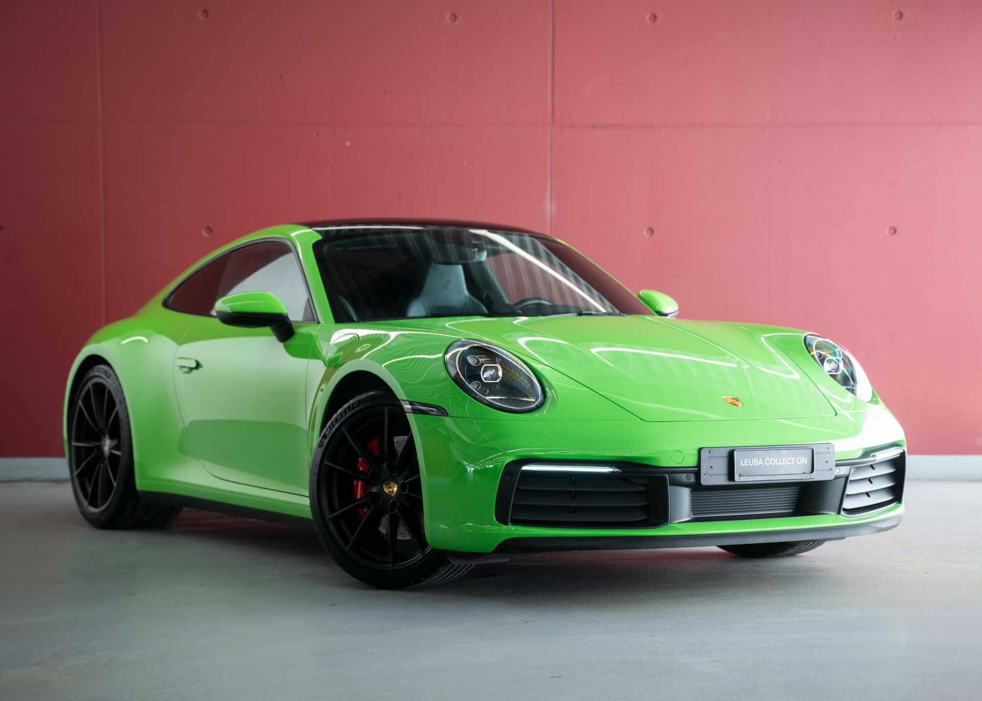 PORSCHE 911 Carrera S PDK (2nd hand, Lizard Green special paint, full Porsche history, perfect condition)-image-0