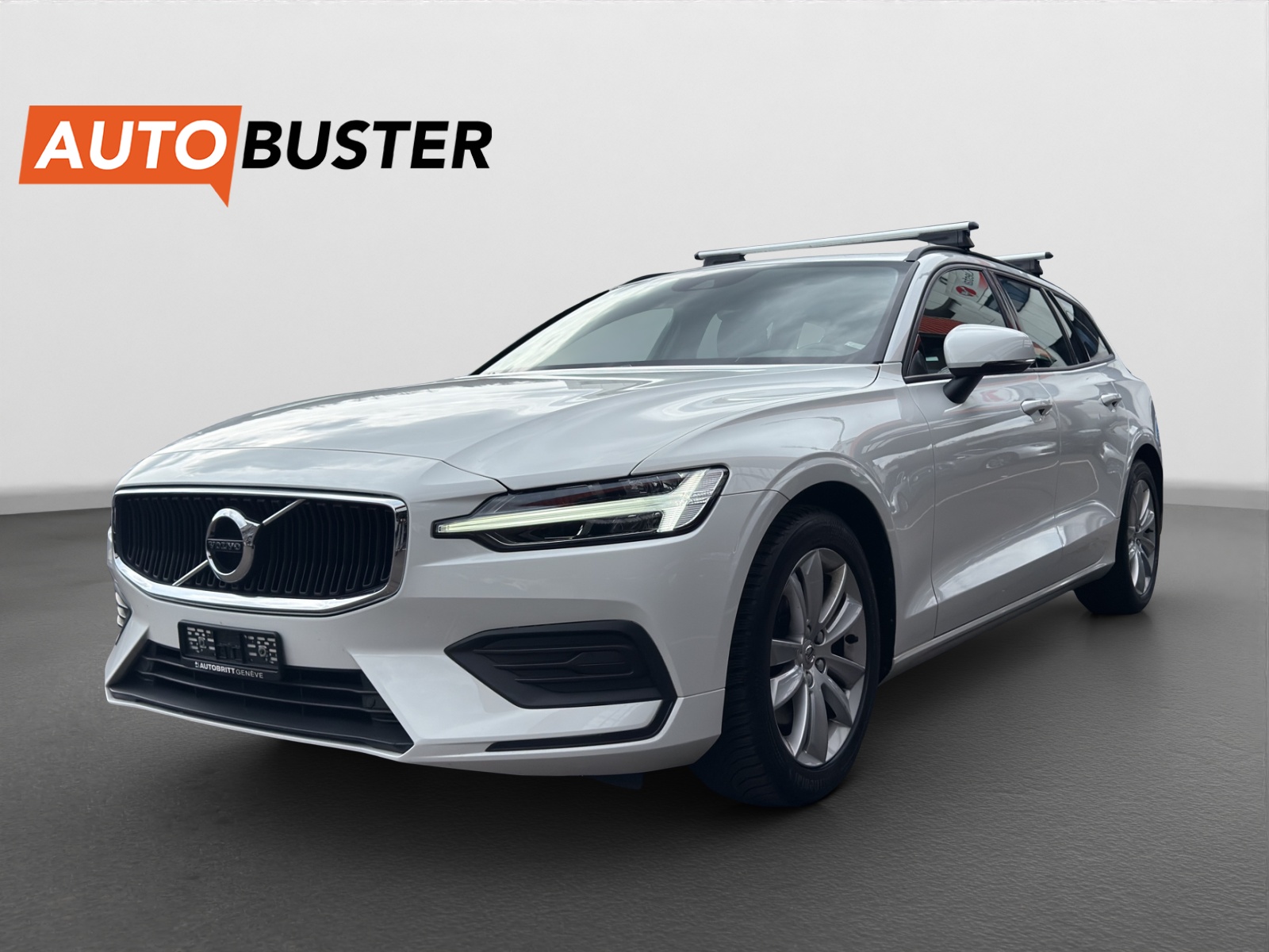 VOLVO V60 B3 Benzin Mild Hybrid Momentum Light Geartronic-image-0