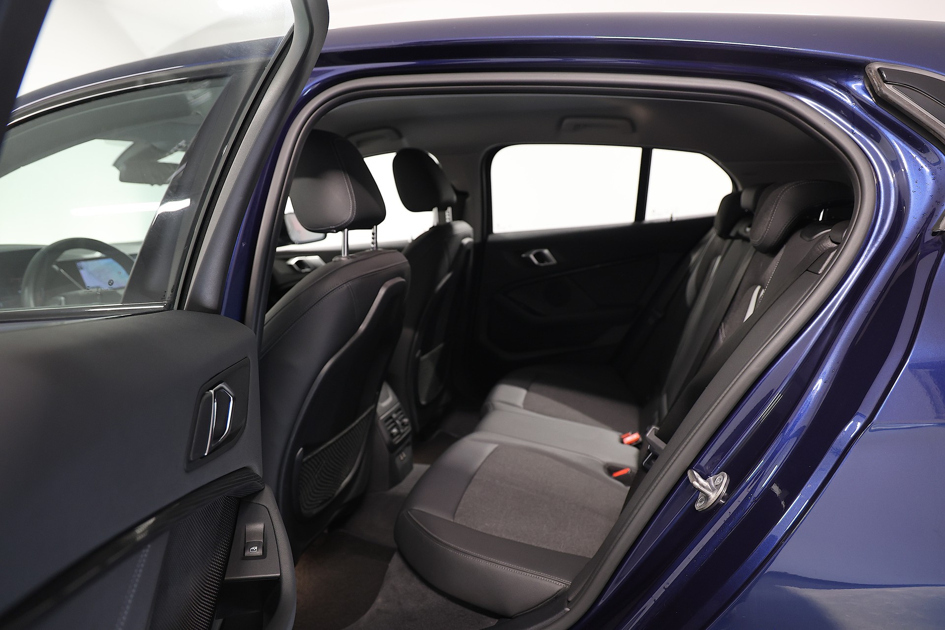 BMW 120d xDrive Steptronic Sport Line-image-14