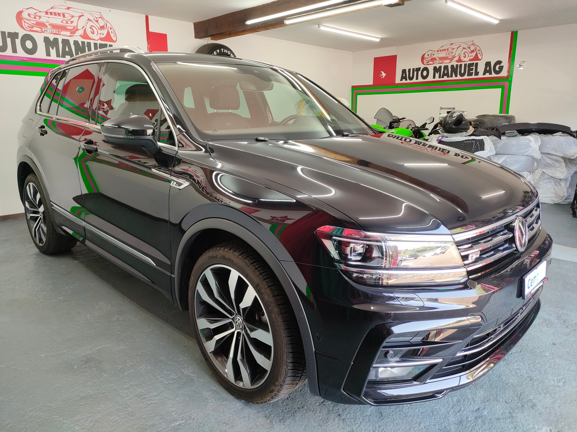 VW Tiguan 2.0 TDI SCR Highline 4Motion DSG-image-1