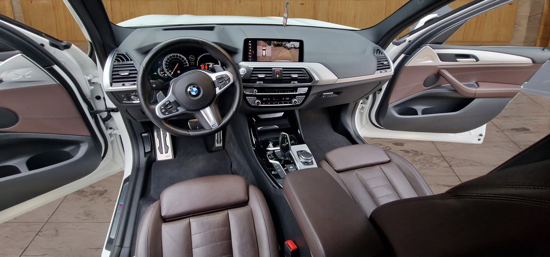 BMW X3 xDrive 30d Individual Luxury Line Steptronic-image-14