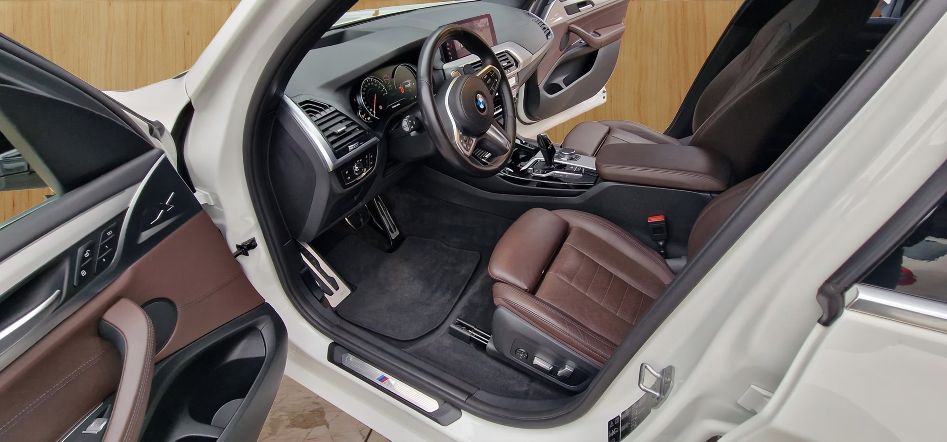 BMW X3 xDrive 30d Individual Luxury Line Steptronic-image-10