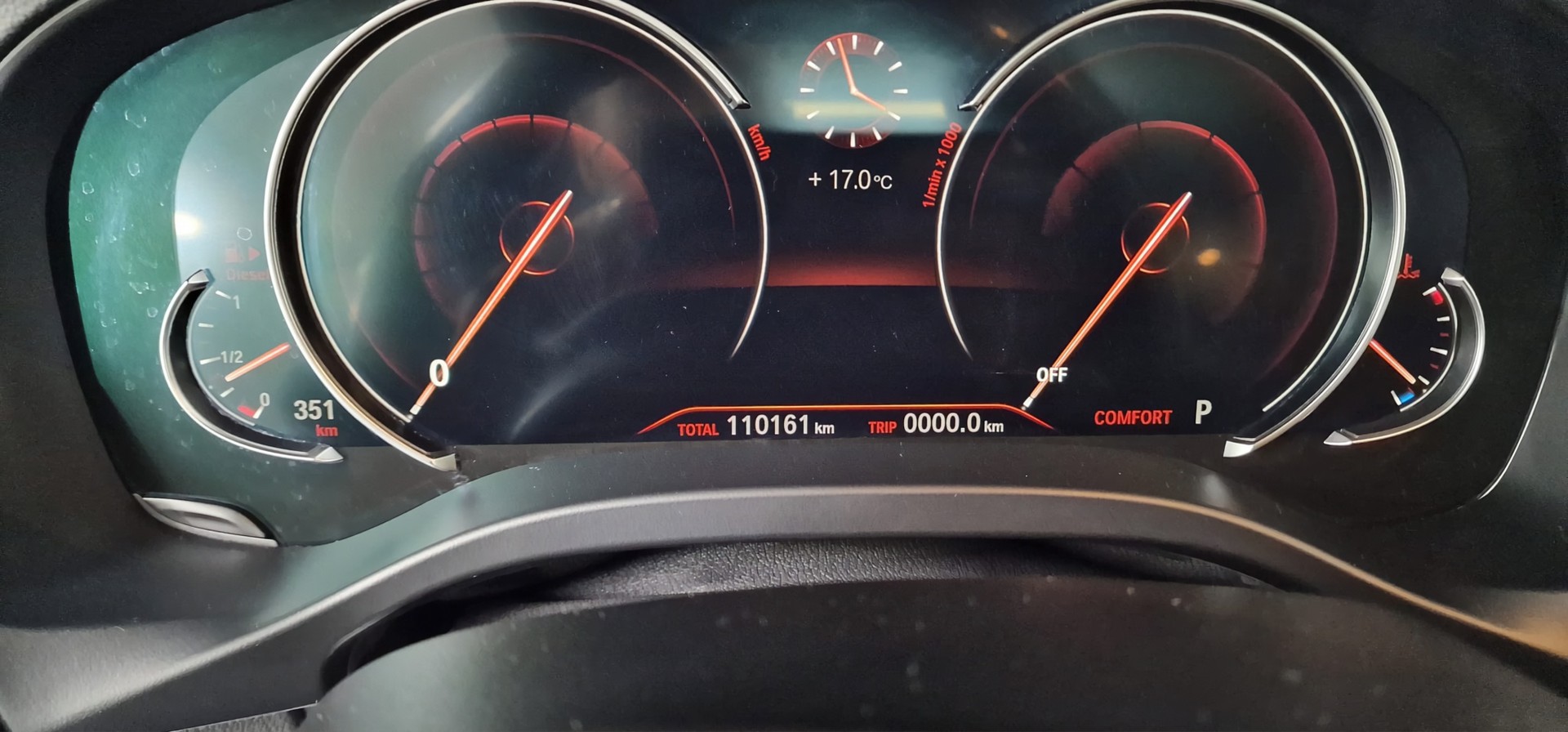 BMW X3 xDrive 30d Individual Luxury Line Steptronic-image-12