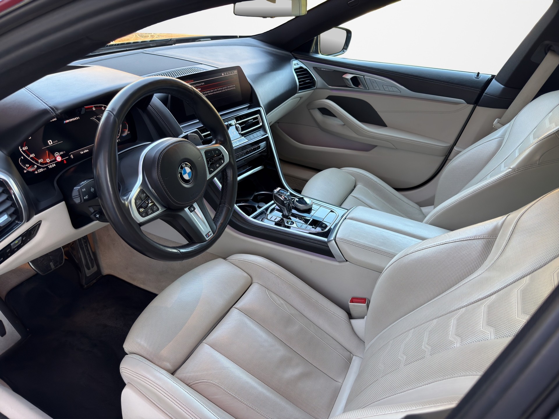 BMW M850i xDrive Steptronic-image-5