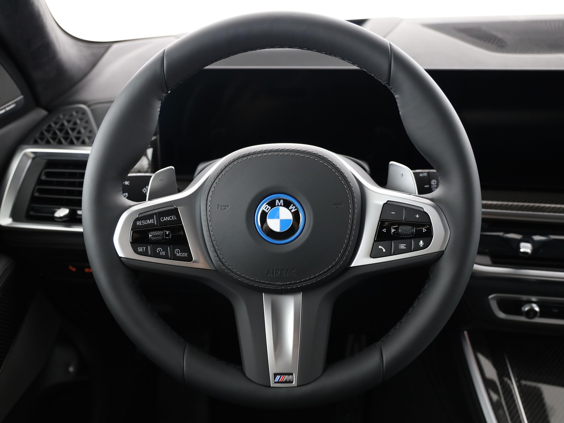 BMW X5 50e xDrive SAG-image-18