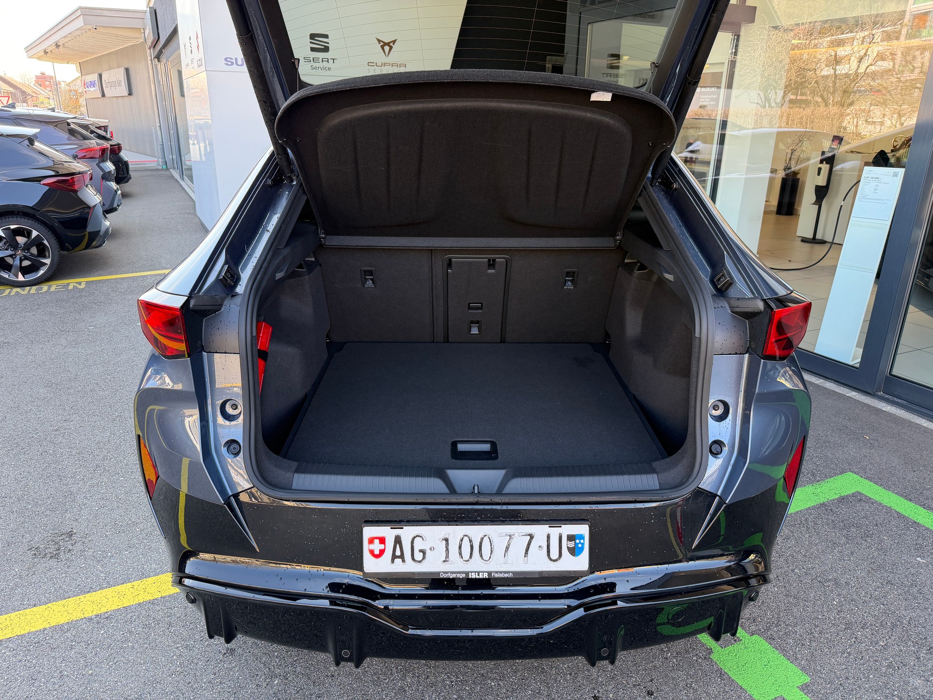 CUPRA Tavascan Type 9 77 kWh VZ Adrenaline-image-6