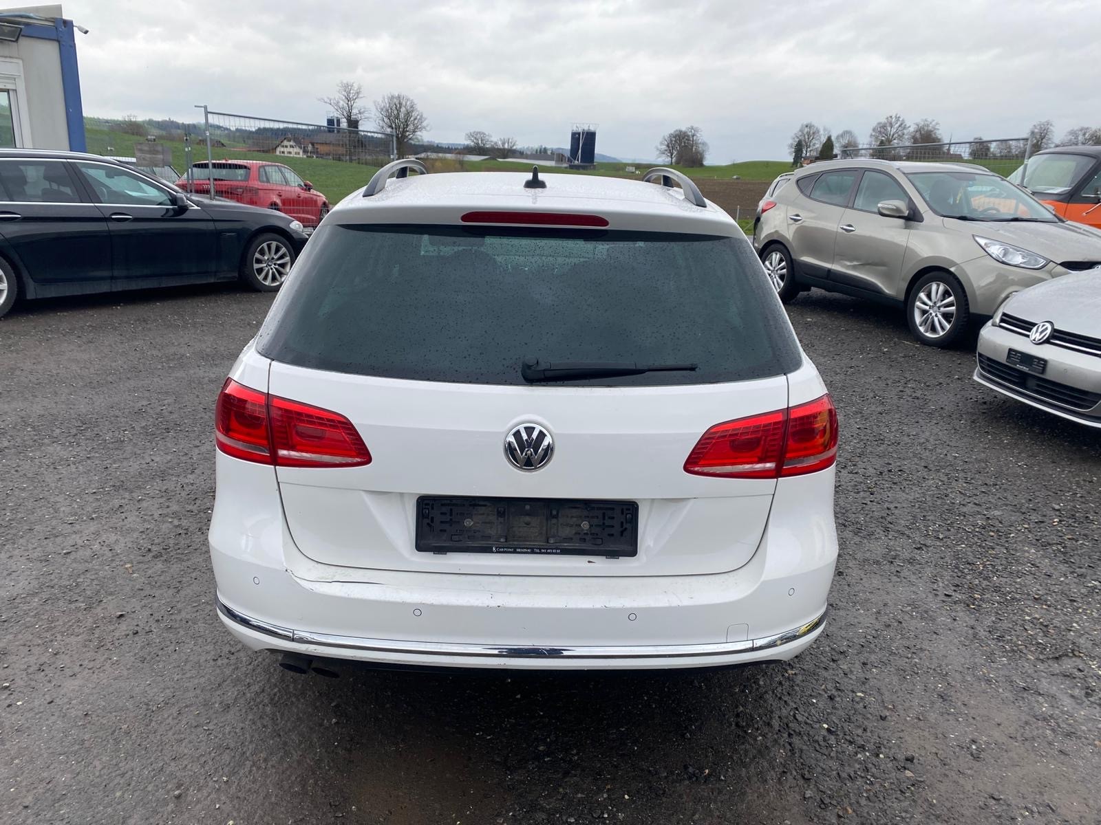 VW Passat Variant 2.0 TDI BMT Highline 4M-image-6