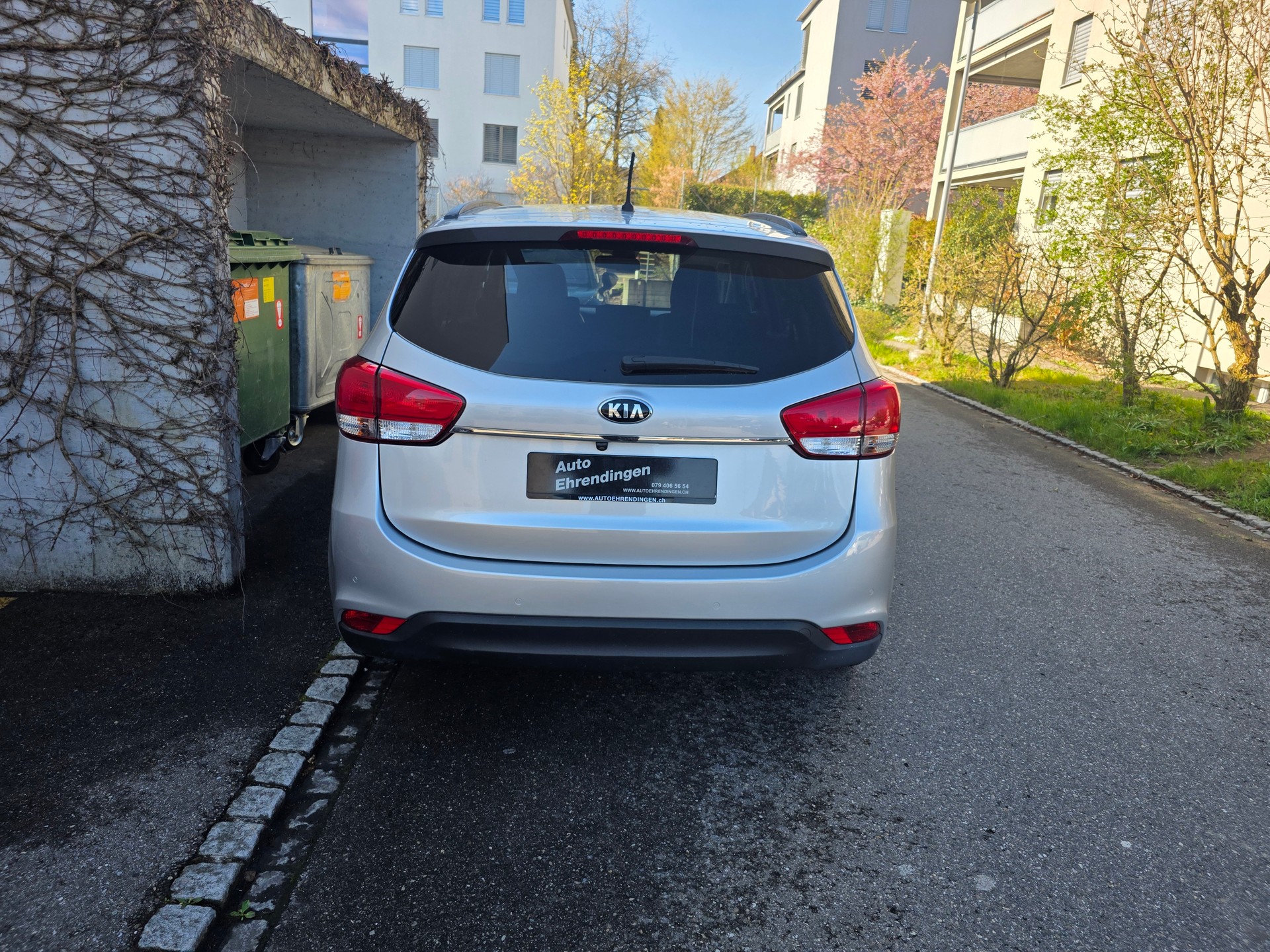 KIA Carens 1.6 GDI Trend-image-5