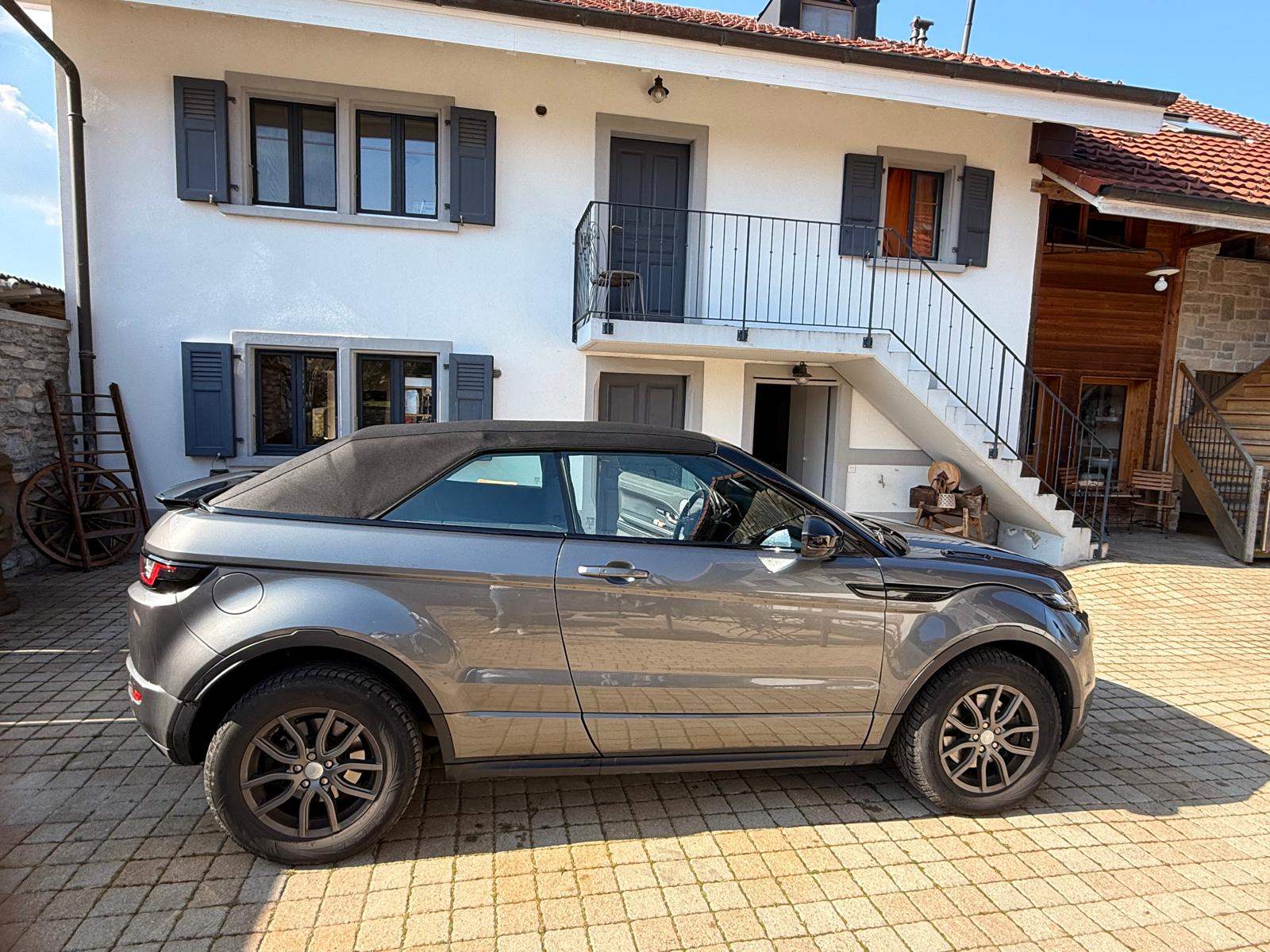 LAND ROVER RR Evoque TD4 HSE Dynamique-image-2