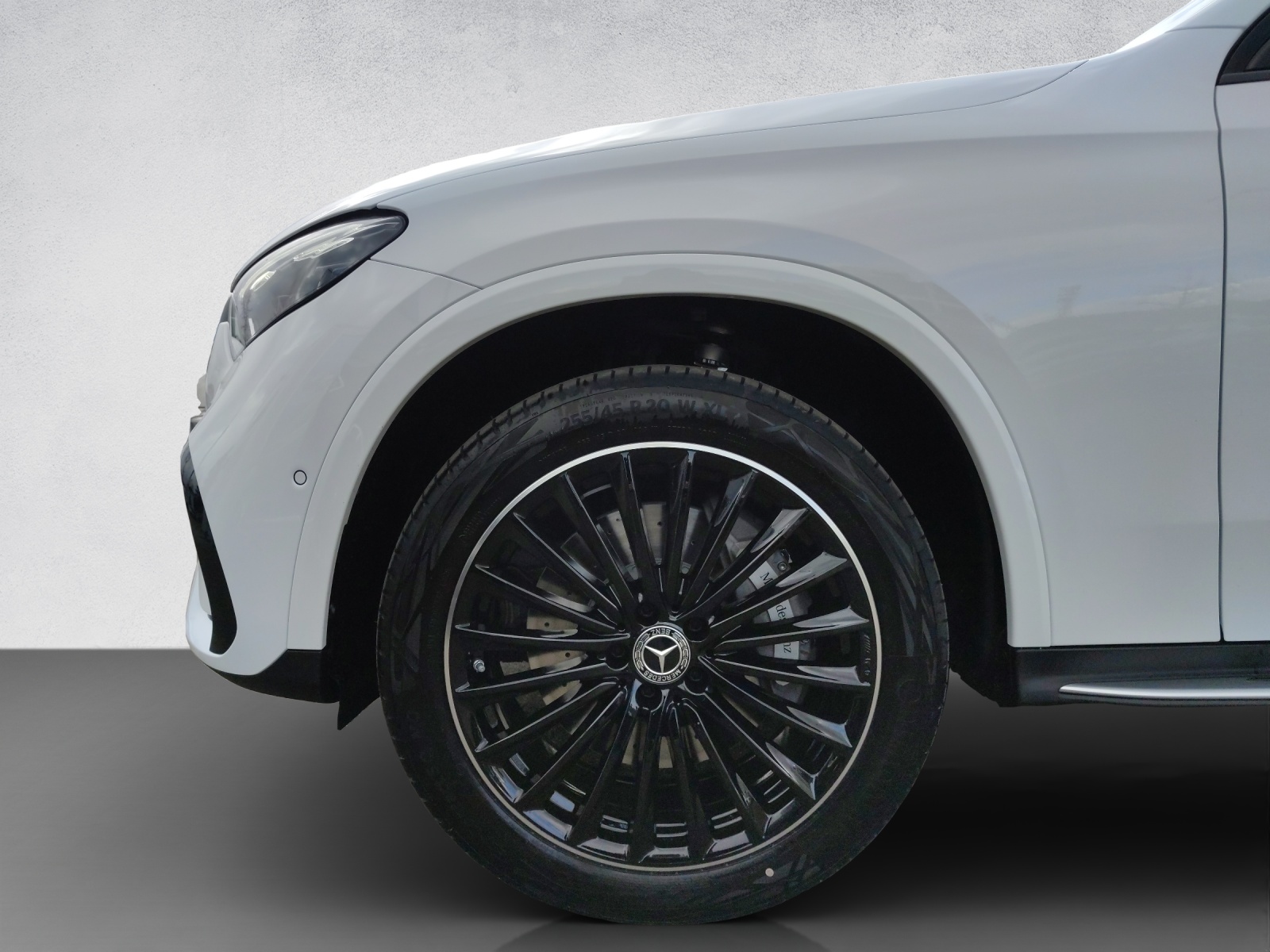 MERCEDES-BENZ GLC 300 de AMG Line 4Matic EQ Star-image-7