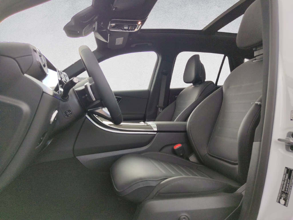 MERCEDES-BENZ GLC 300 de AMG Line 4Matic EQ Star-image-9