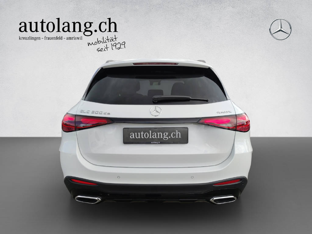 MERCEDES-BENZ GLC 300 de AMG Line 4Matic EQ Star-image-15