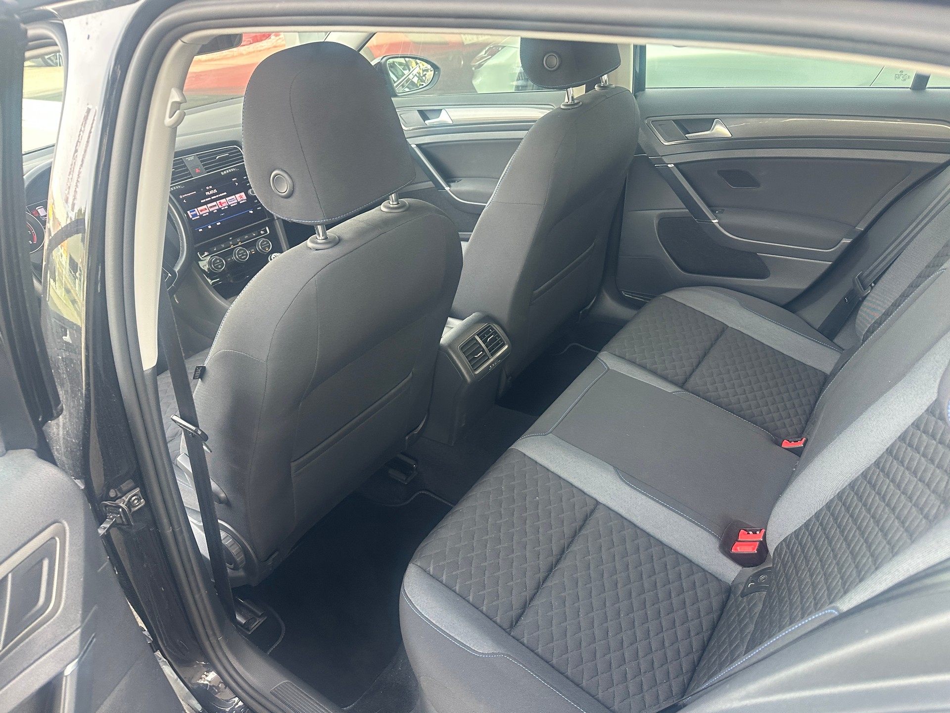 VW Golf 1.0 TSI Comfortline Join-image-7