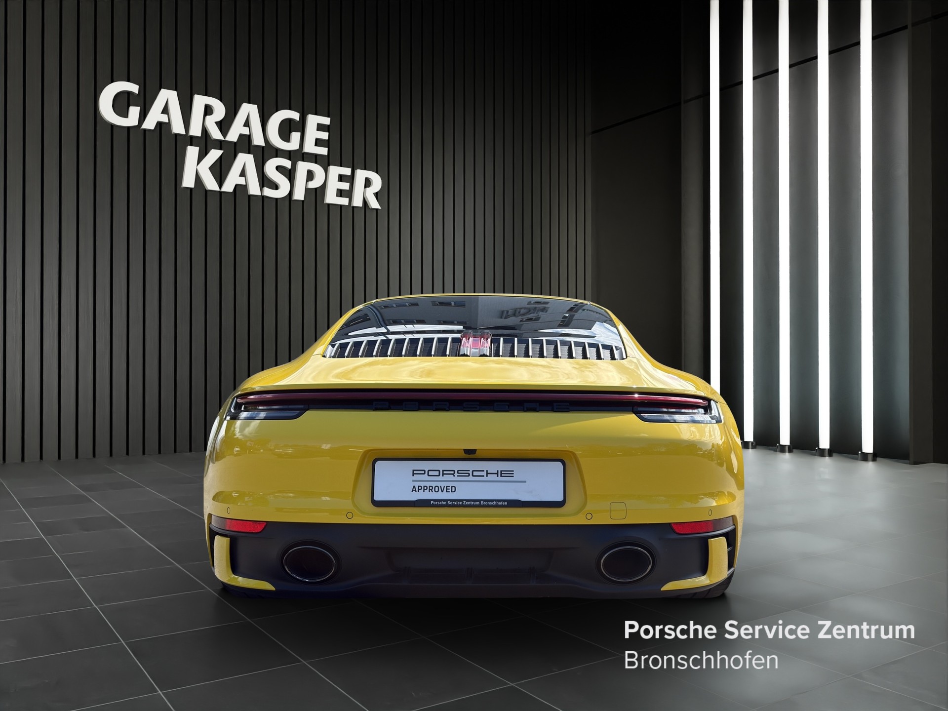 PORSCHE 911 Carrera 4S-image-3