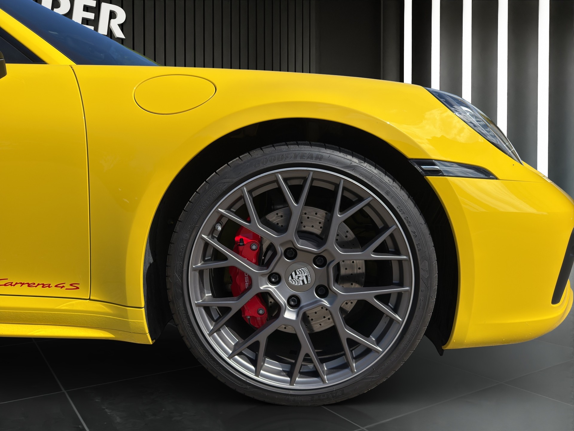 PORSCHE 911 Carrera 4S-image-7