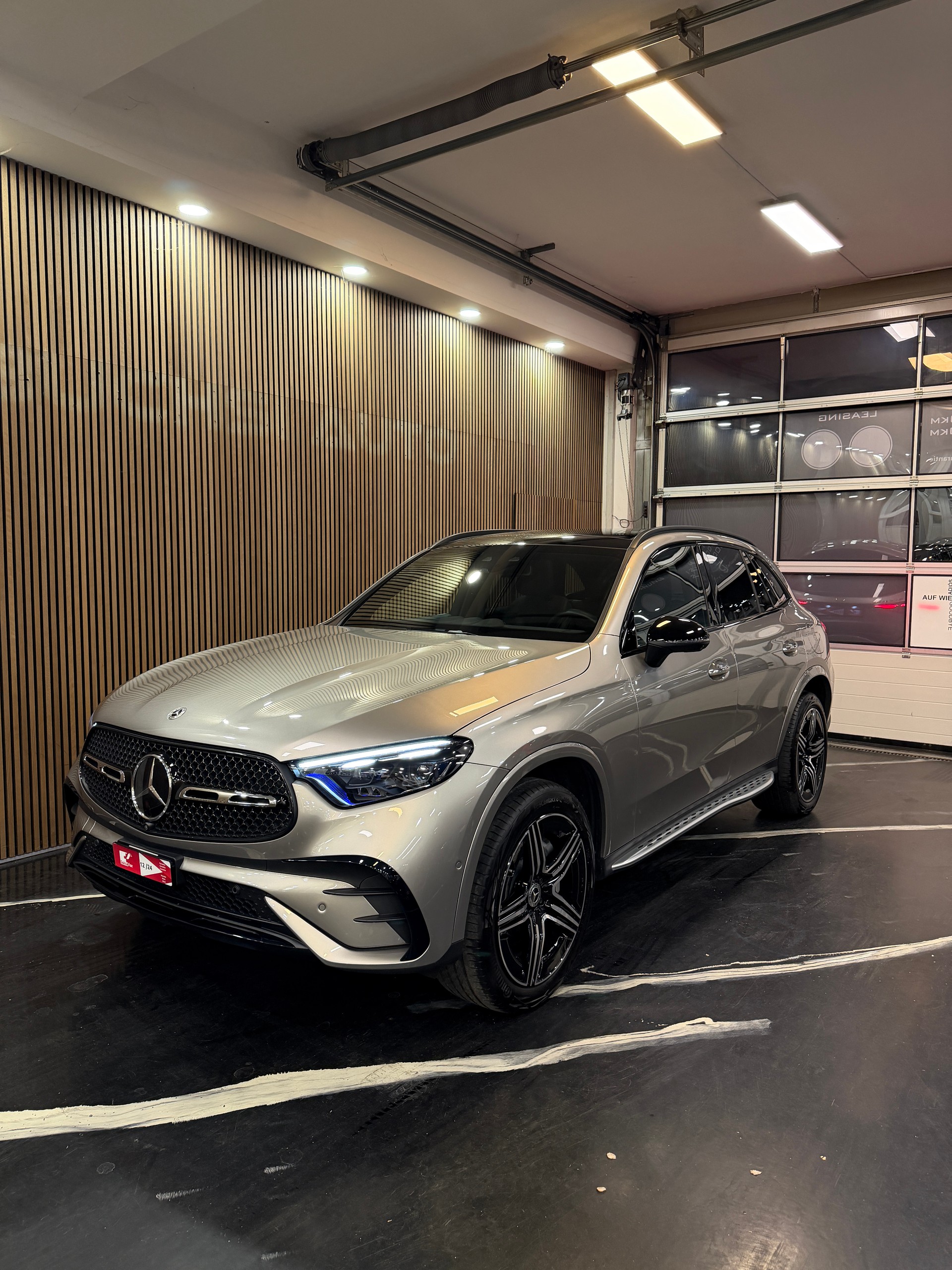 MERCEDES-BENZ GLC 300 e 4Matic 9G-Tronic-image-0