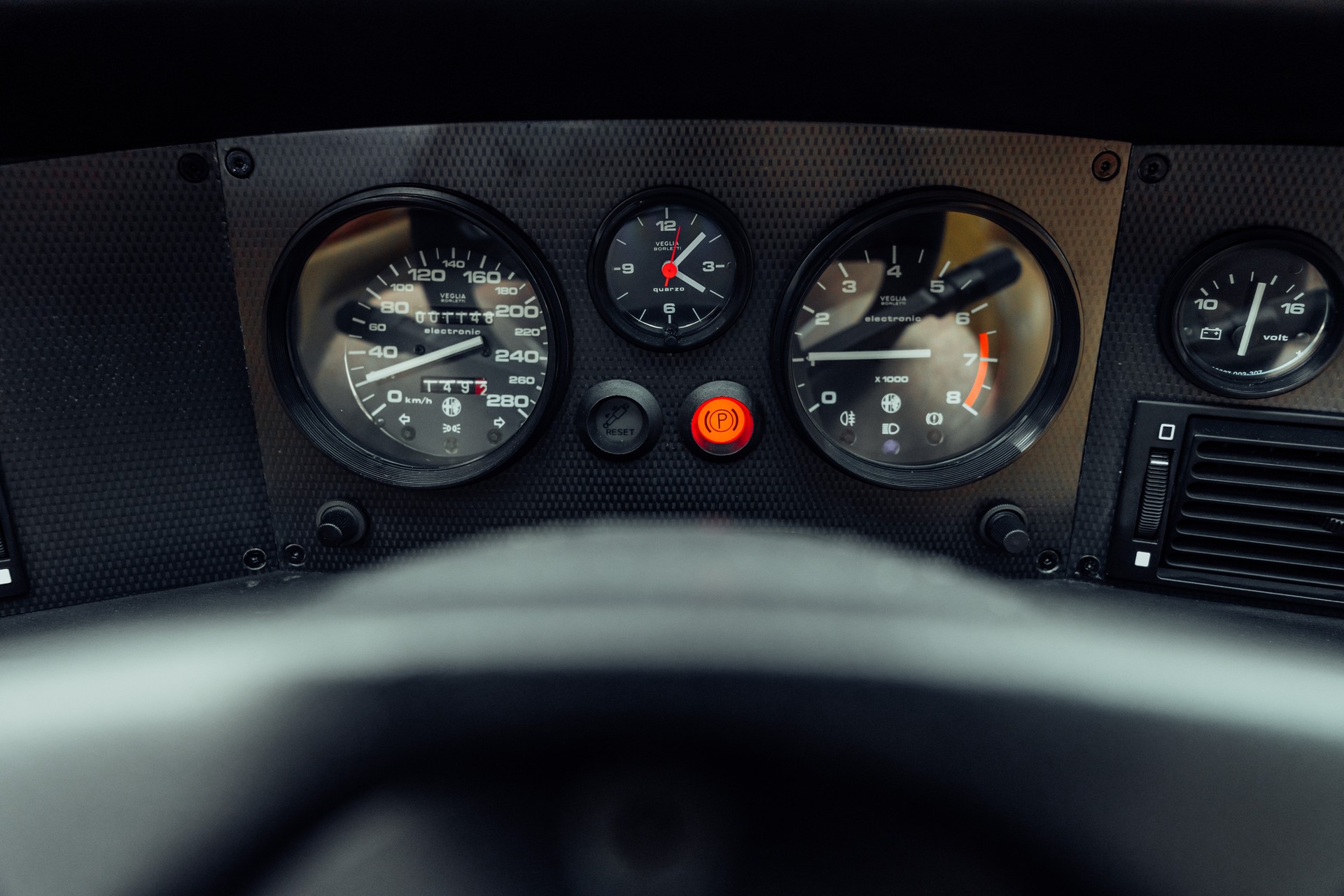 ALFA ROMEO SZ Coupé Zagato-image-17
