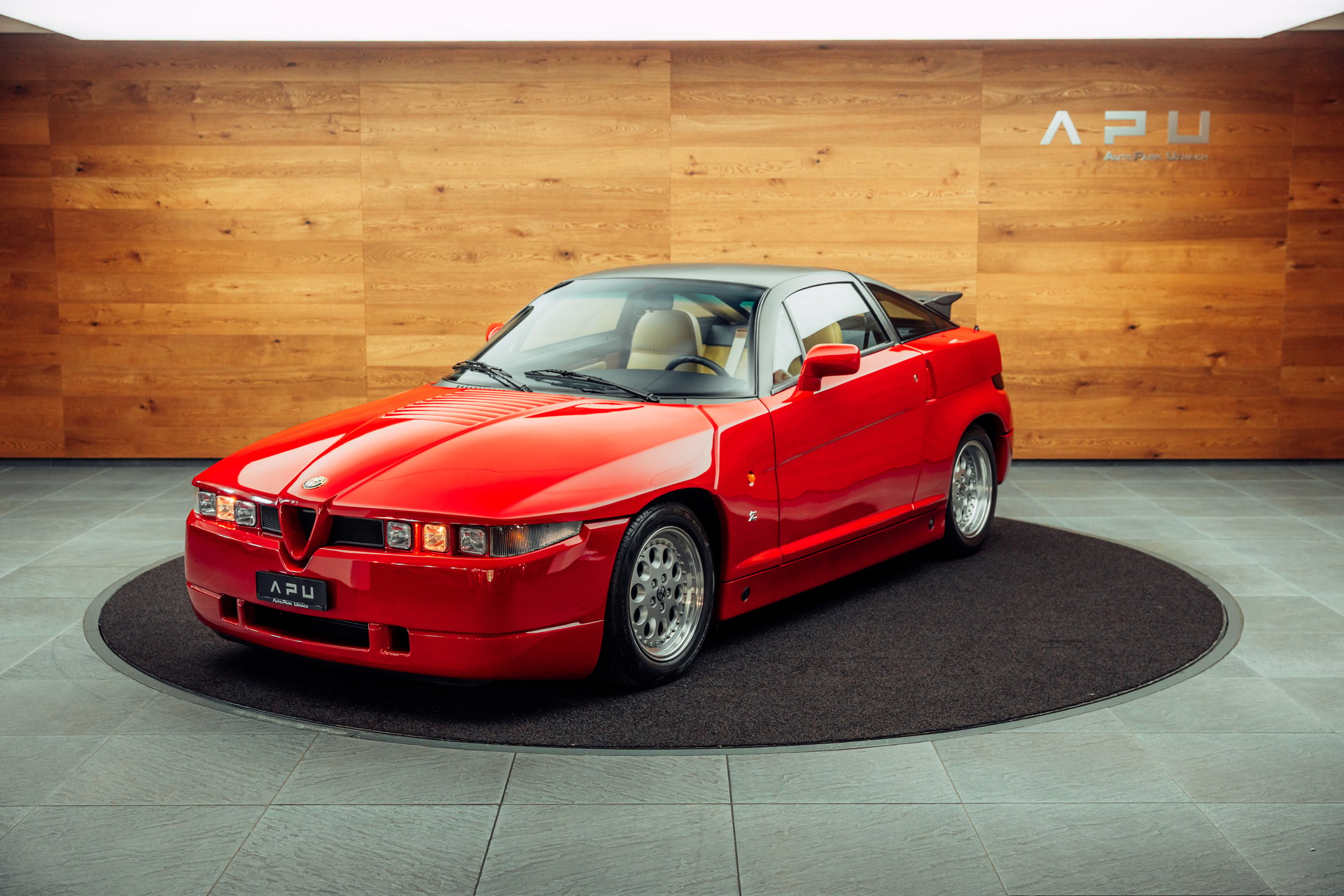 ALFA ROMEO SZ Coupé Zagato-showroom-element-3
