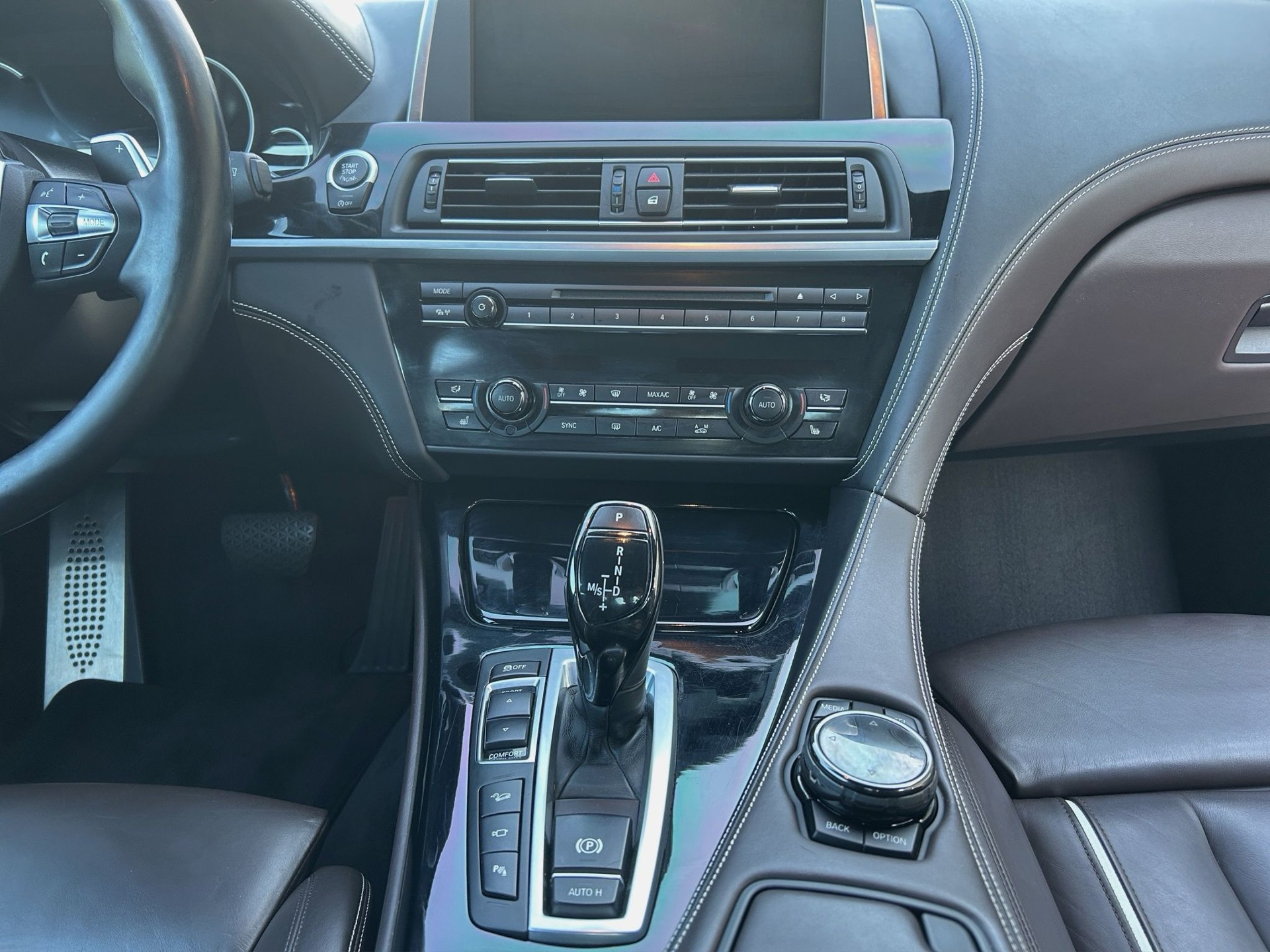 BMW 650i Coupé xDrive-image-17