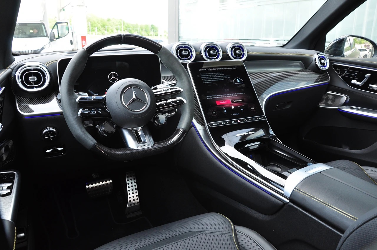 MERCEDES-BENZ GLC AMG 63 S e Performance Executive Edition 9G-Tronic-image-10