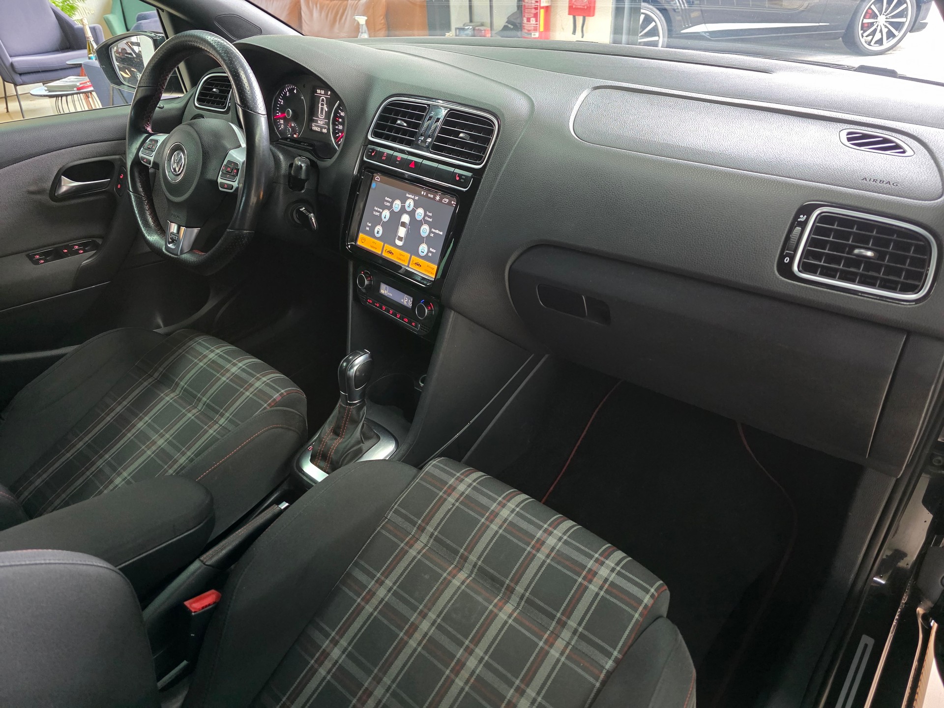 VW Polo 1.4 TSI GTI DSG-image-8