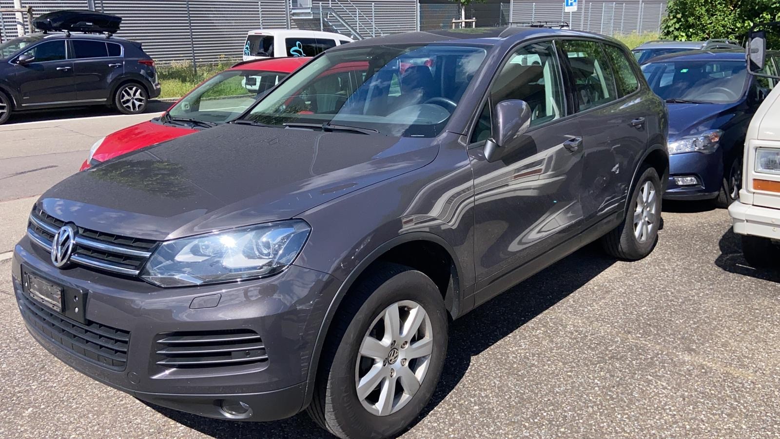 VW Touareg 3.0 TDI BlueMotion Technology Tiptronic-image-3