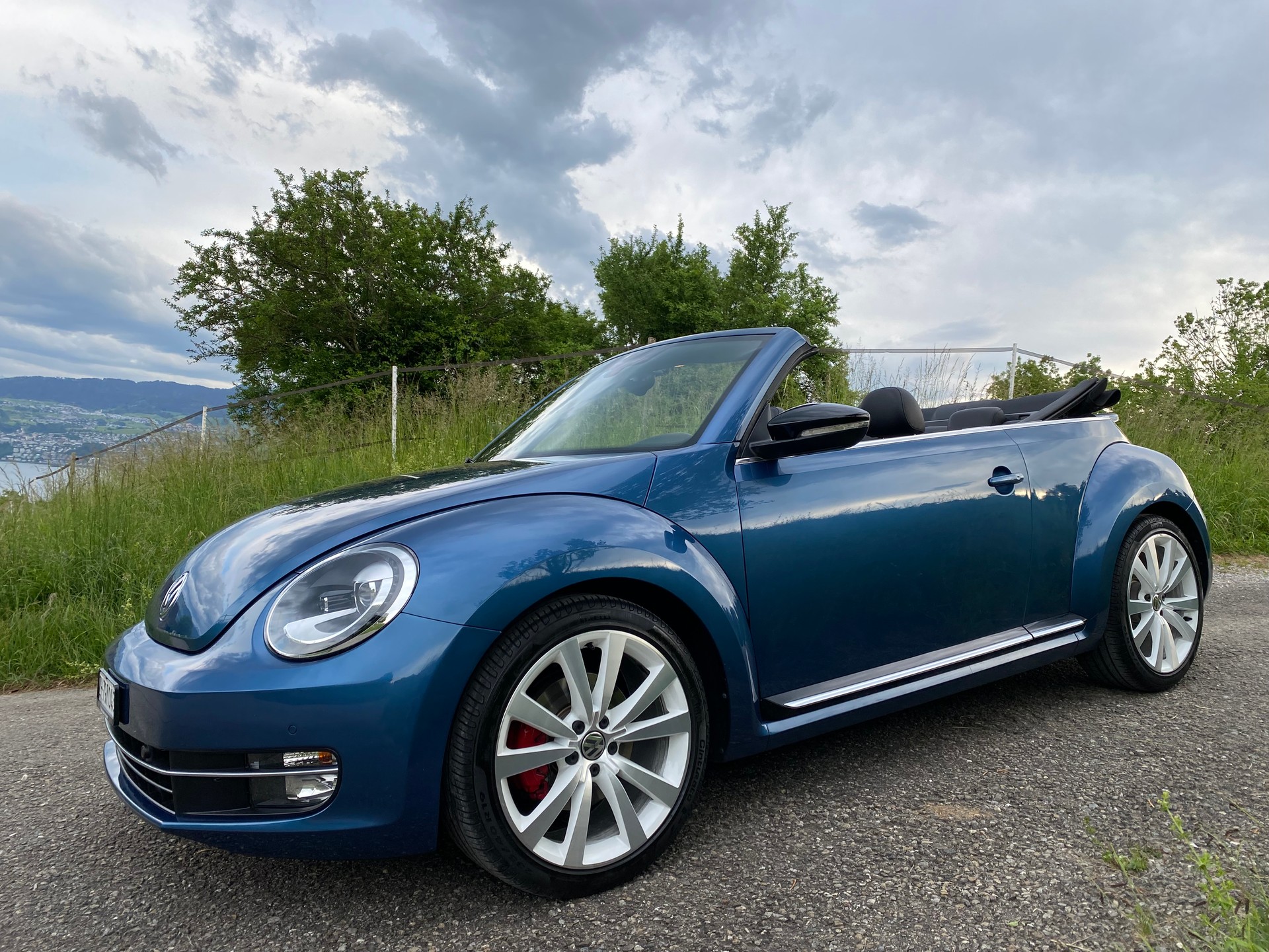 VW Cabrio 2.0 TSI BlueMT Sport DSG - 220PS