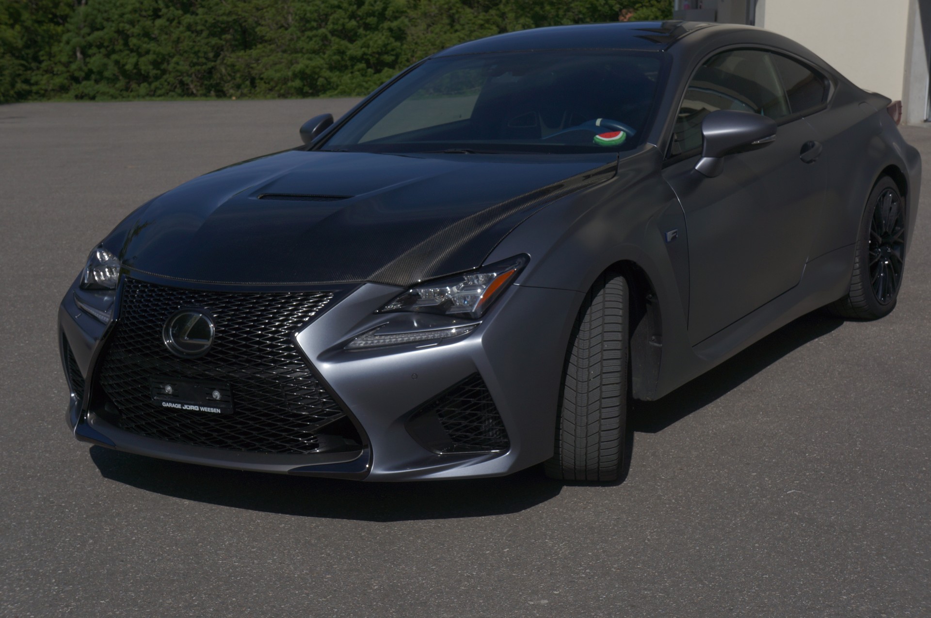 LEXUS 5.0 V8 Carbon 10th Anniversary-image-1