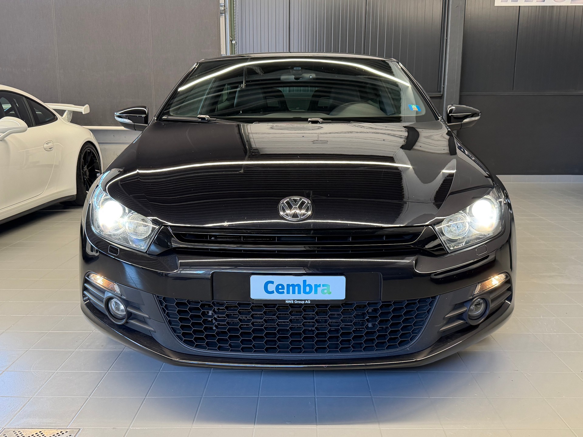 VW Scirocco 2.0 TDI BlueMotion Technology Team DSG-showroom-element-2