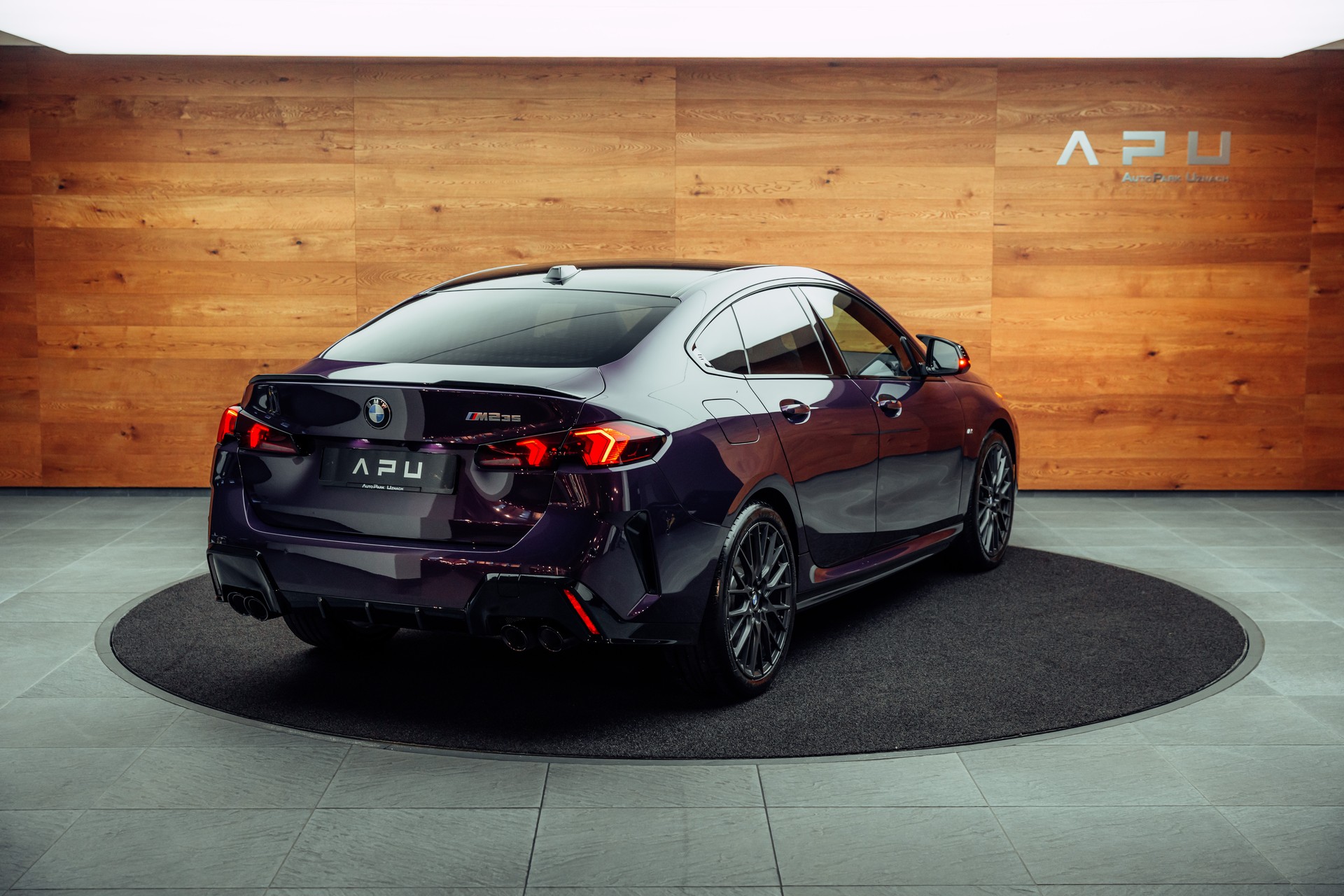 BMW M235 xDrive Gran Coupé Steptronic-image-1