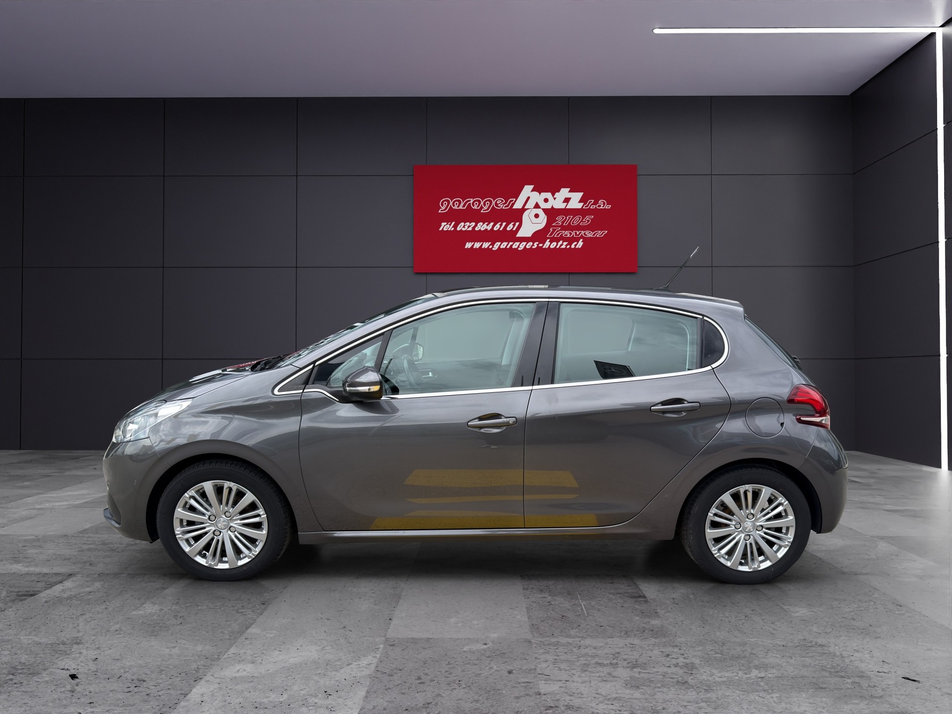 PEUGEOT 208 1.2 Allure-image-2