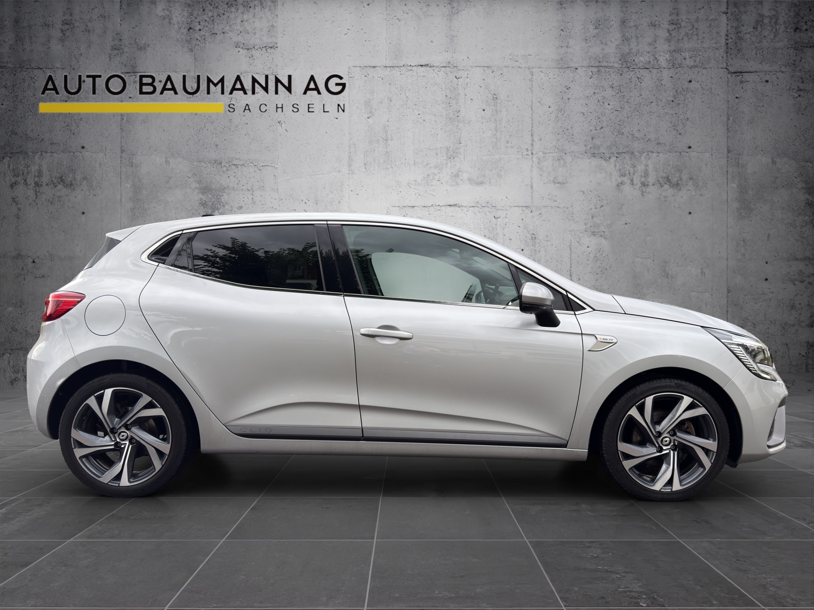 RENAULT Clio 1.6 E-Tech RS Line-image-4