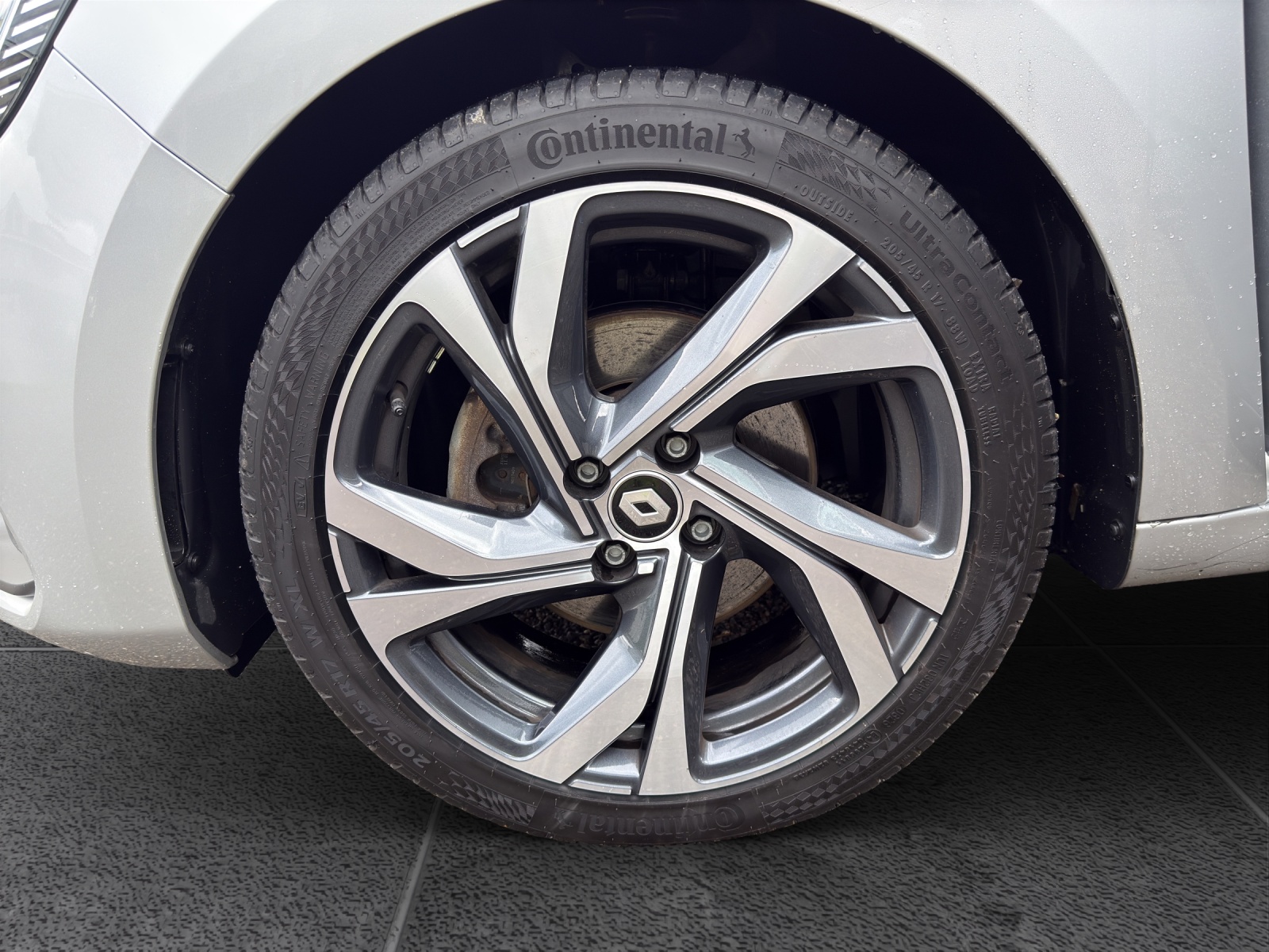 RENAULT Clio 1.6 E-Tech RS Line-image-12