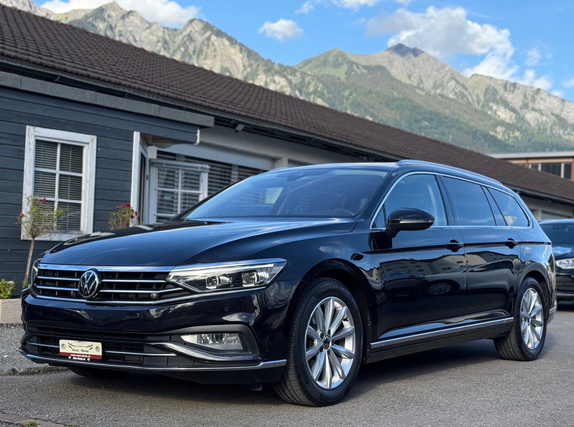VW Passat Variant 2.0 TDI 200 Elegance DSG 4m *Traumausstattung*
