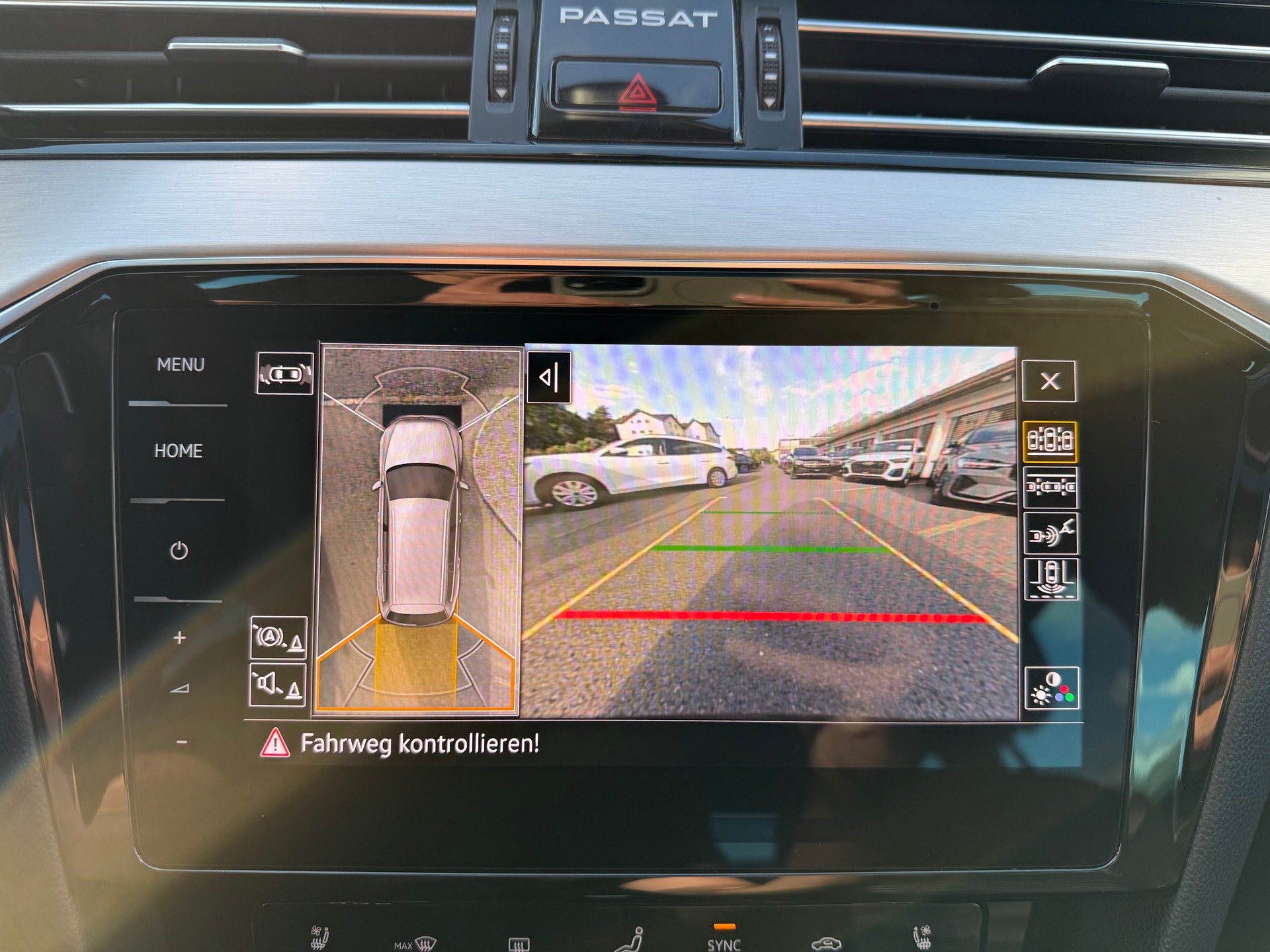 VW Passat Variant 2.0 TDI 200 Elegance DSG 4m *Traumausstattung*-image-21