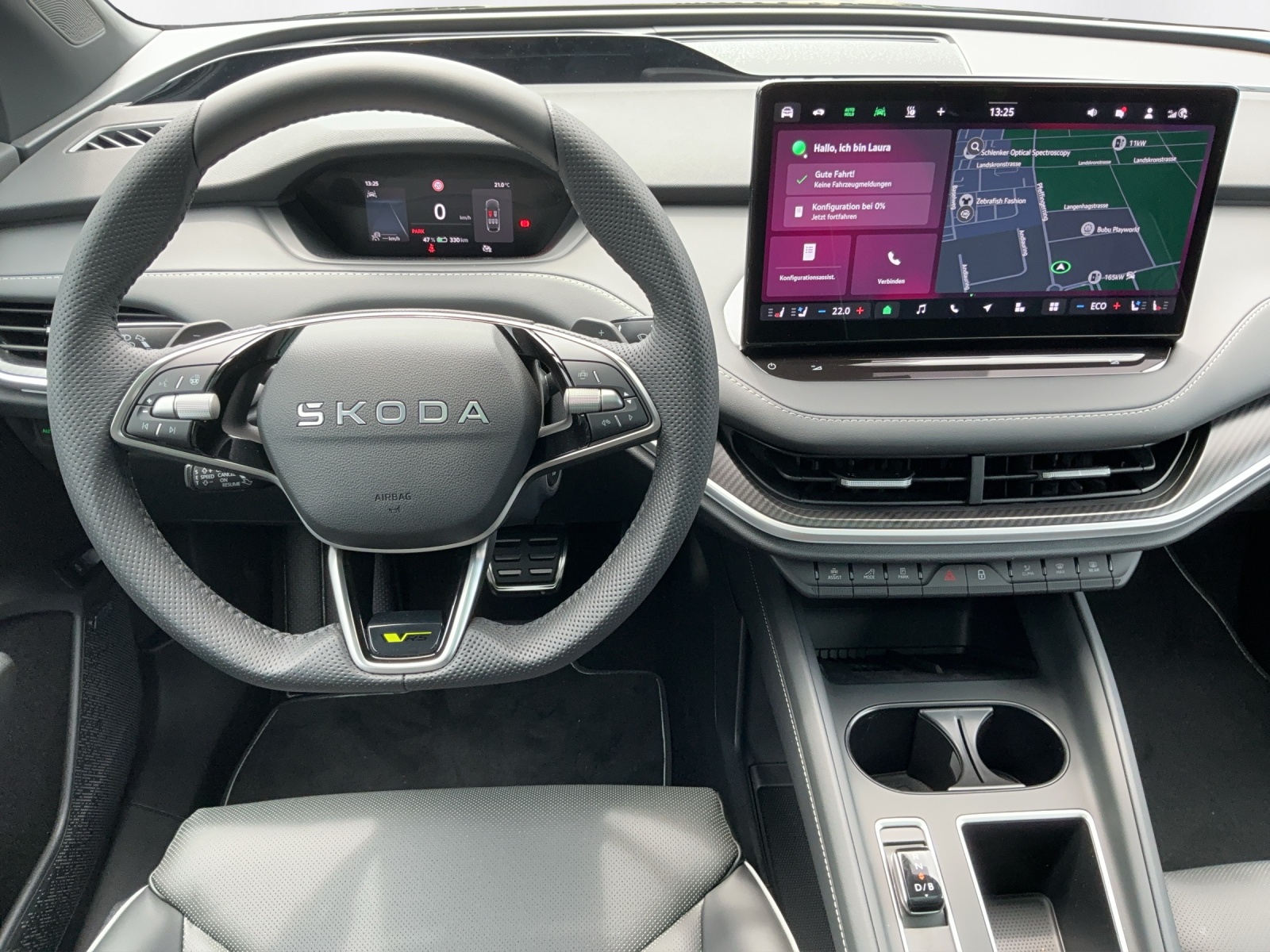 SKODA Enyaq 4x4 RS-image-6