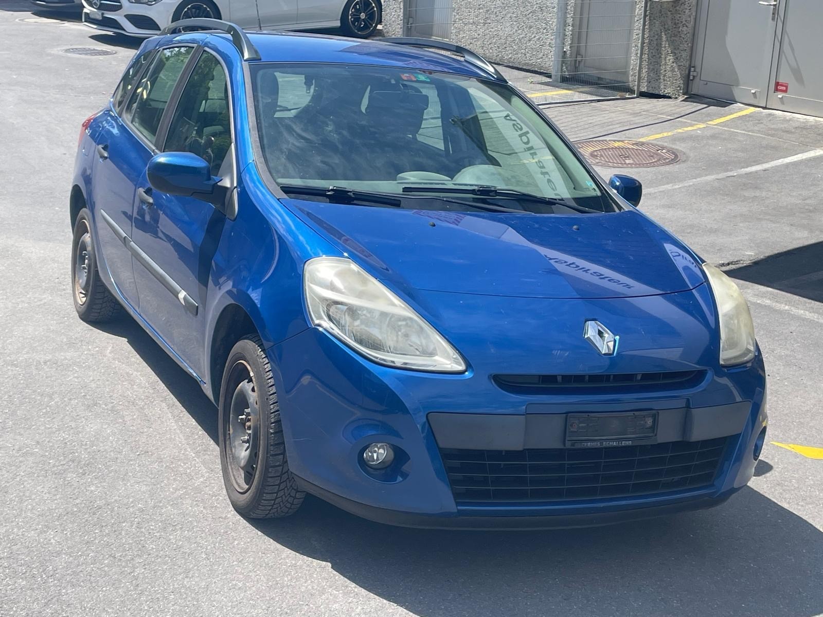 RENAULT Clio Grandtour 1.2 16V Yahoo-image-1