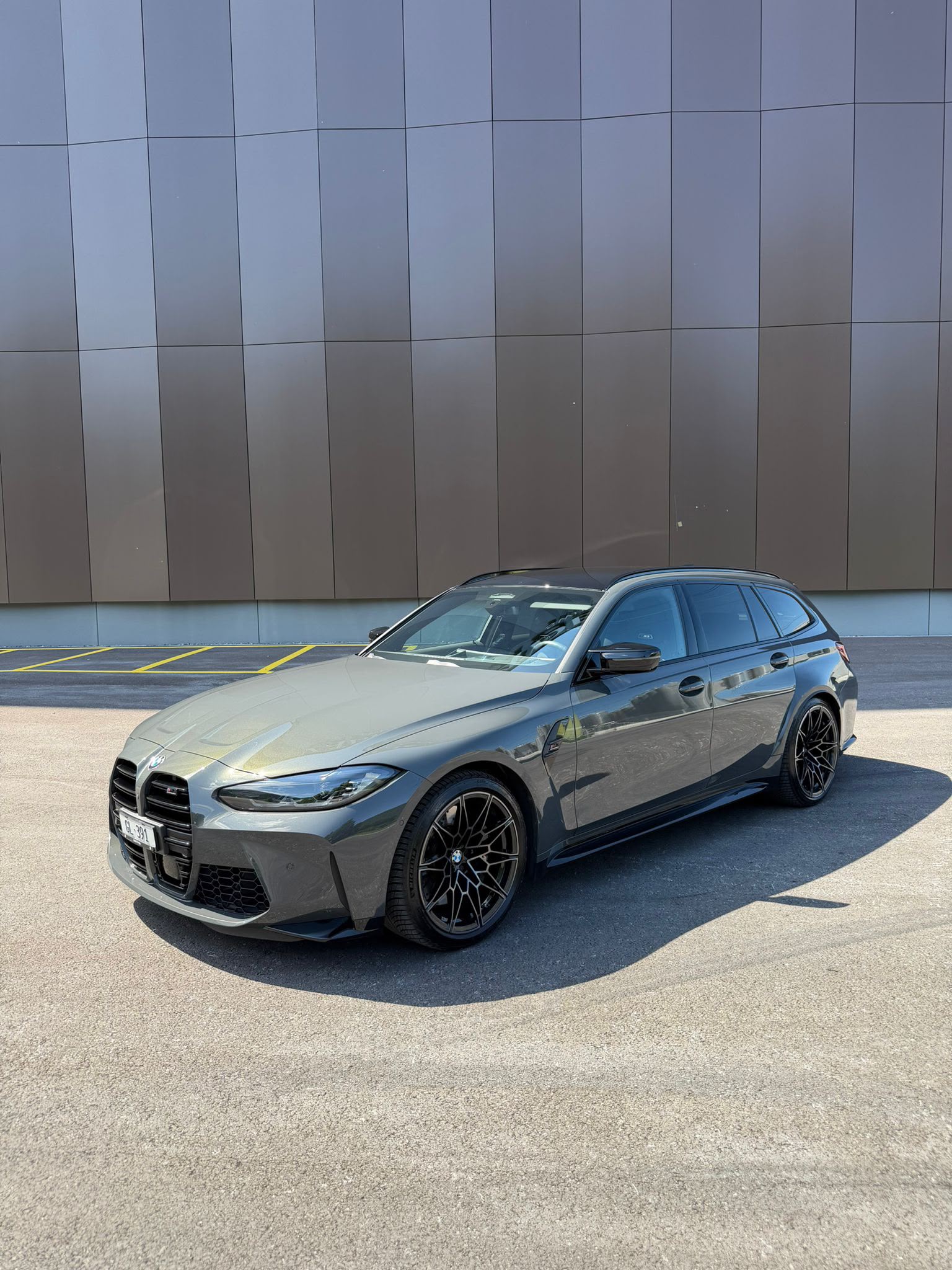 BMW M3 Touring xDrive Competition M-image-1