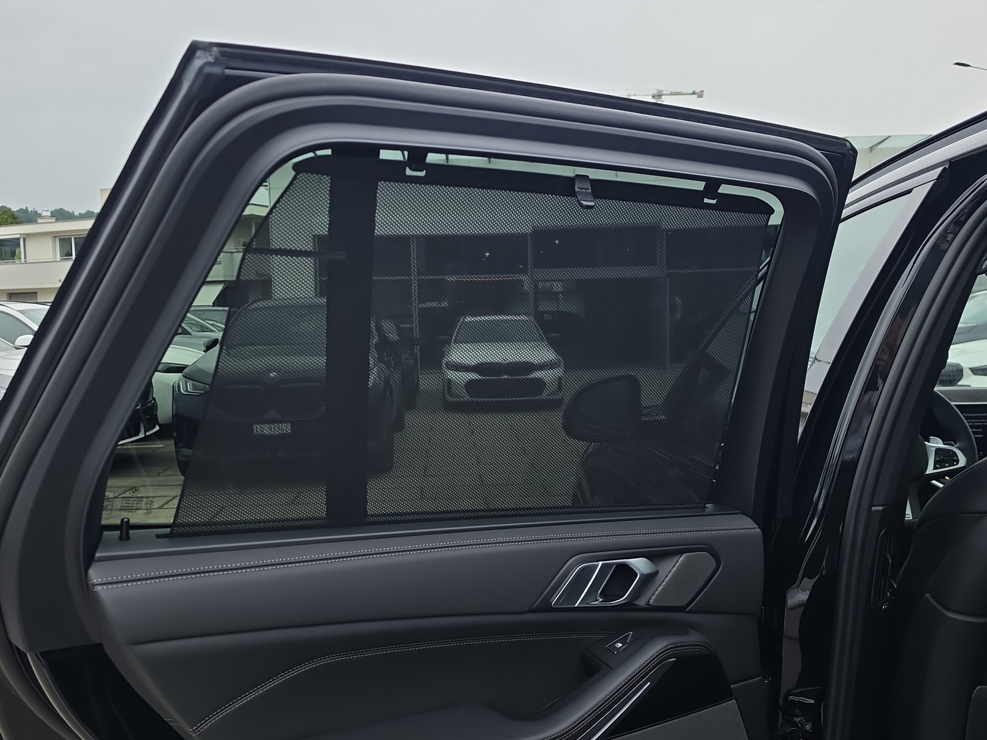 BMW X5 xDrive 48V 30d M Sport Pro Steptronic-image-24