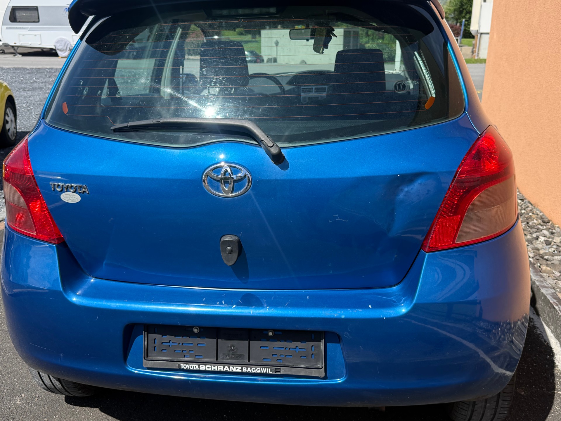 TOYOTA Yaris 1.3 Linea Sol-image-4