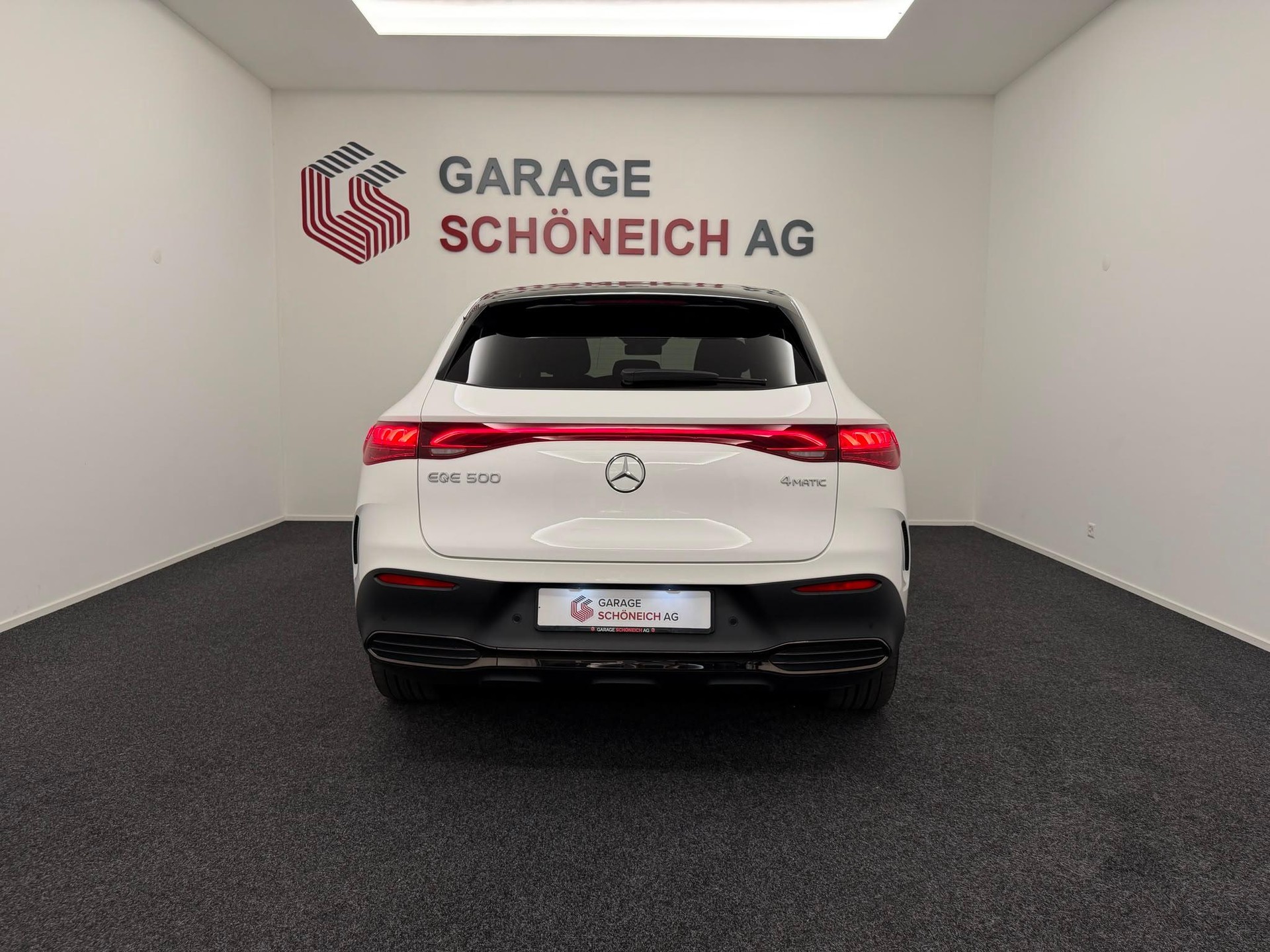 MERCEDES-BENZ EQE 500 Executive Edition AMG Line 4matic-image-6