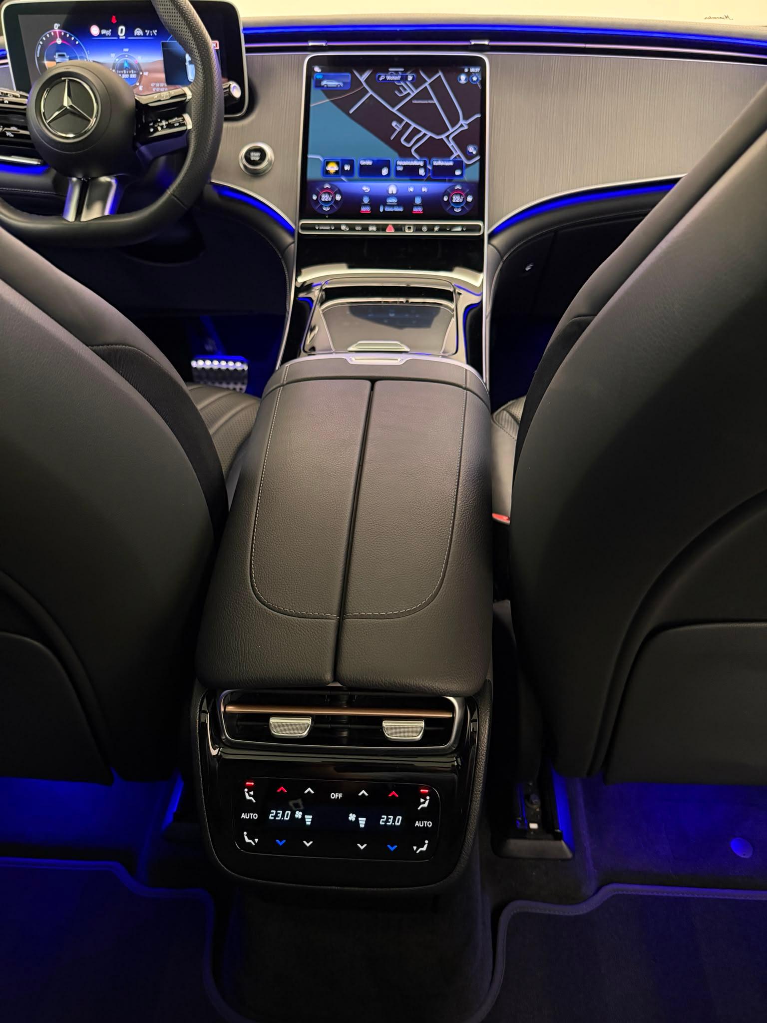 MERCEDES-BENZ EQE 500 Executive Edition AMG Line 4matic-image-14