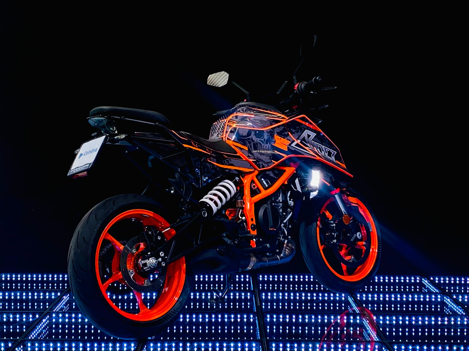 KTM 390 Duke-image-5