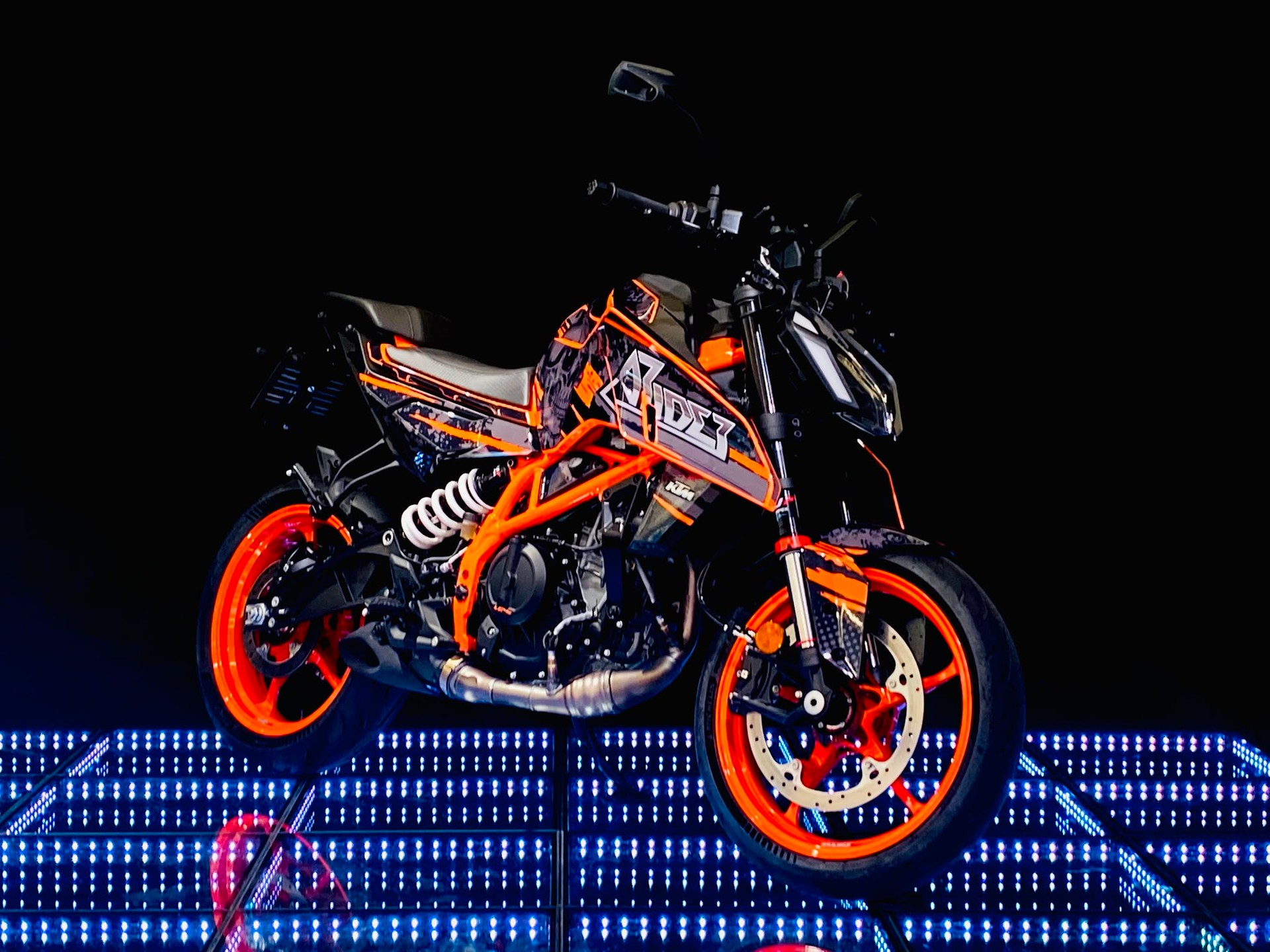 KTM 390 Duke