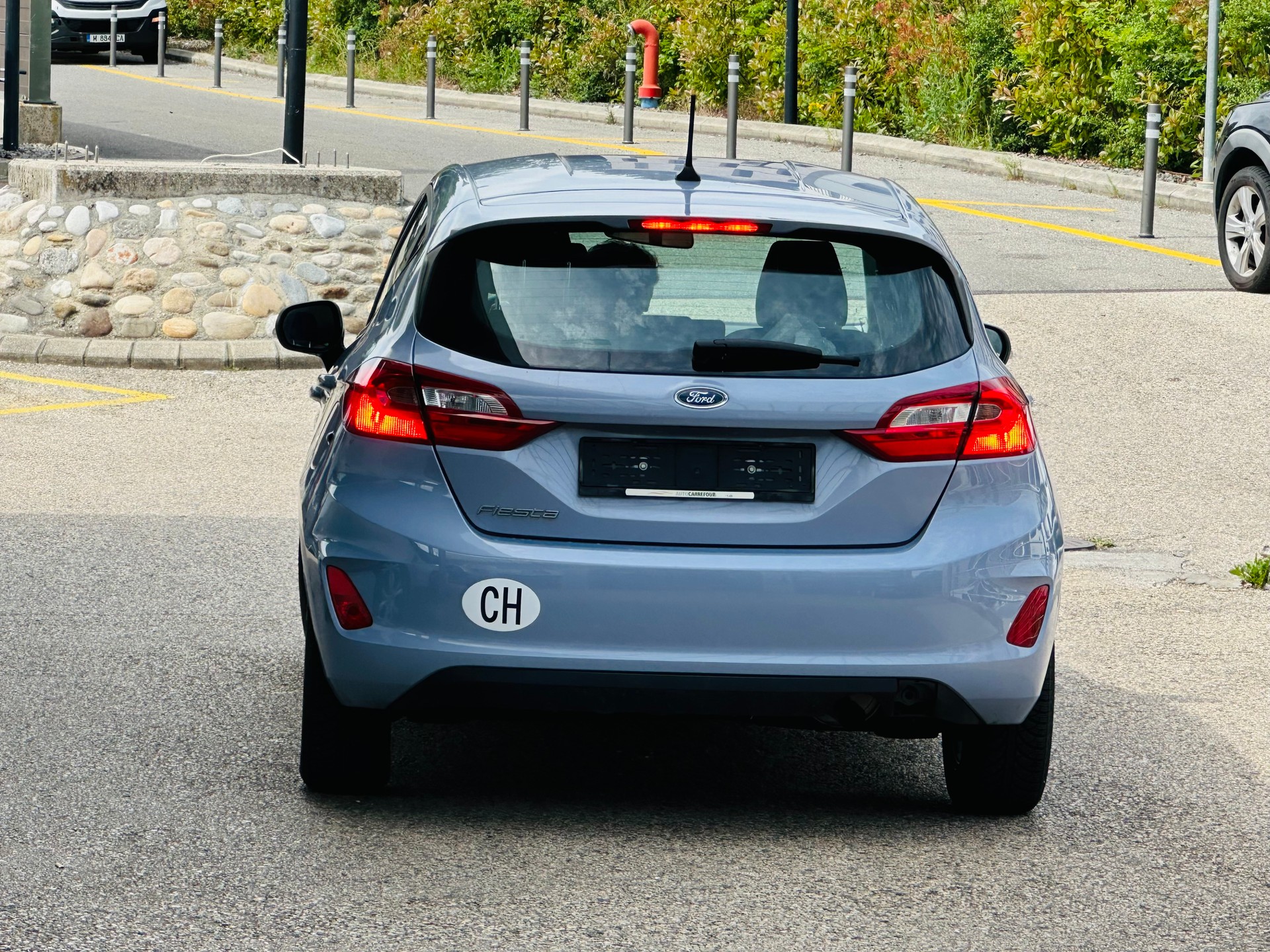 FORD Fiesta 1.0 SCTi Cool & Connect-image-4