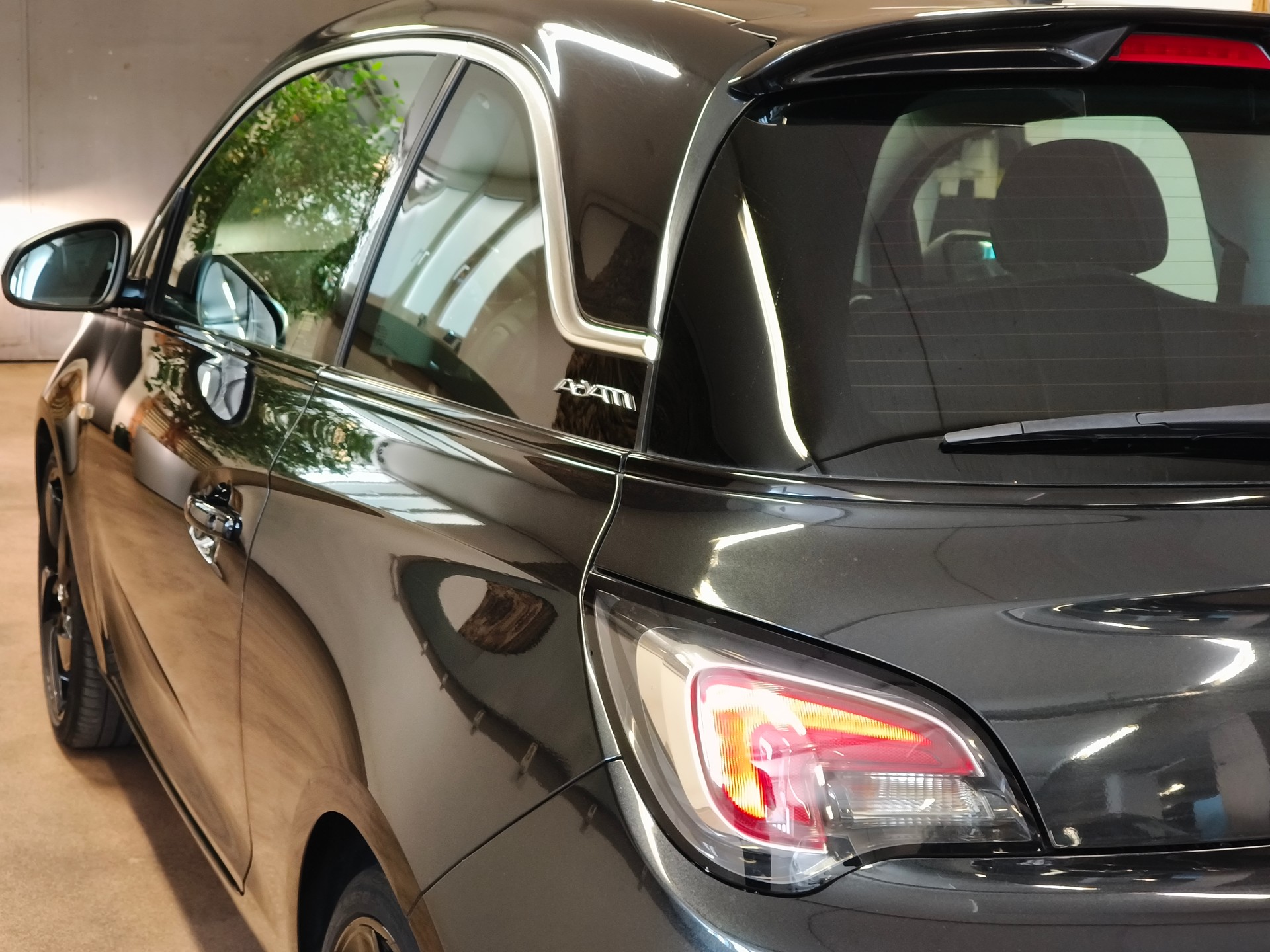 OPEL Adam 1.4 ecoFLEX Black Link-image-13