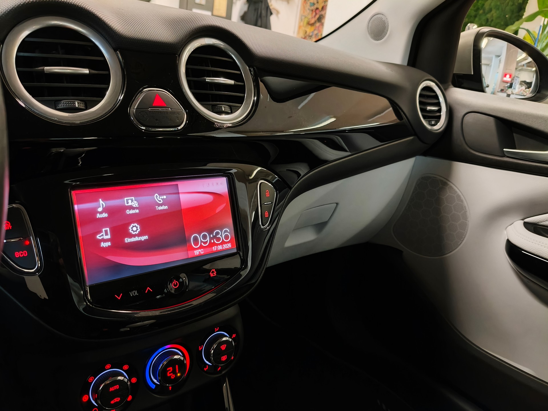OPEL Adam 1.4 ecoFLEX Black Link-image-18